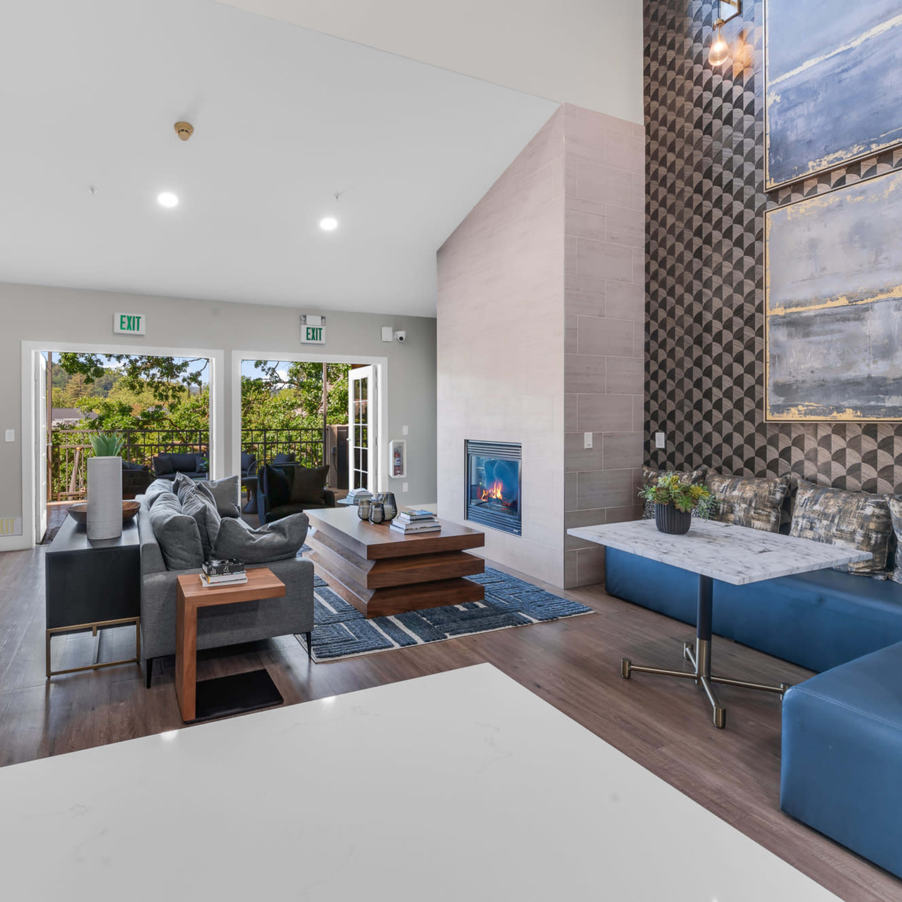 Downtown Lafayette With Great Views And Remodeled Interior Space Image in Lafayette, Lafayette, CA
