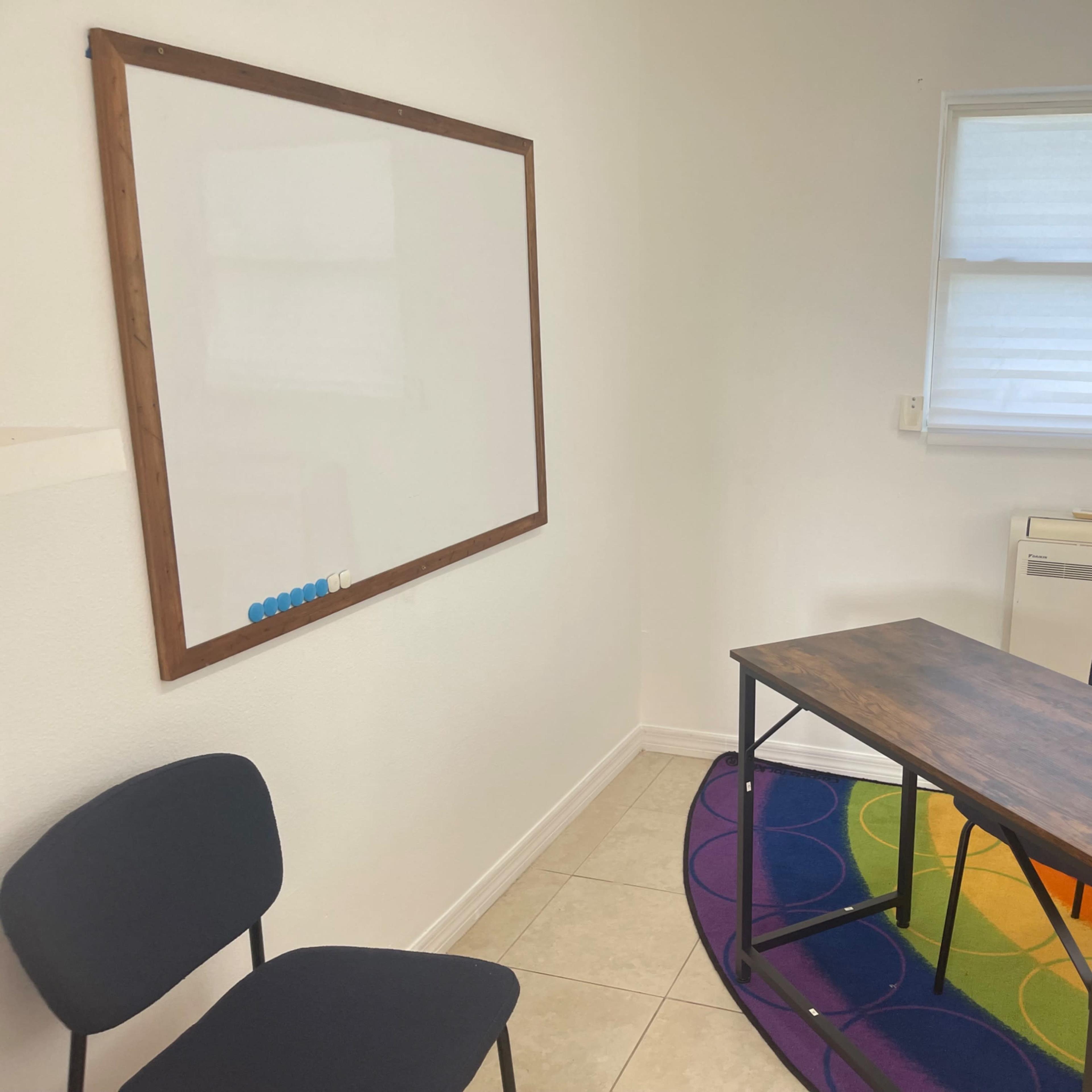 Cozy Walk-Up Loft in Winter Park with Modern Amenities Image in Goldenrod, Winter Park, FL