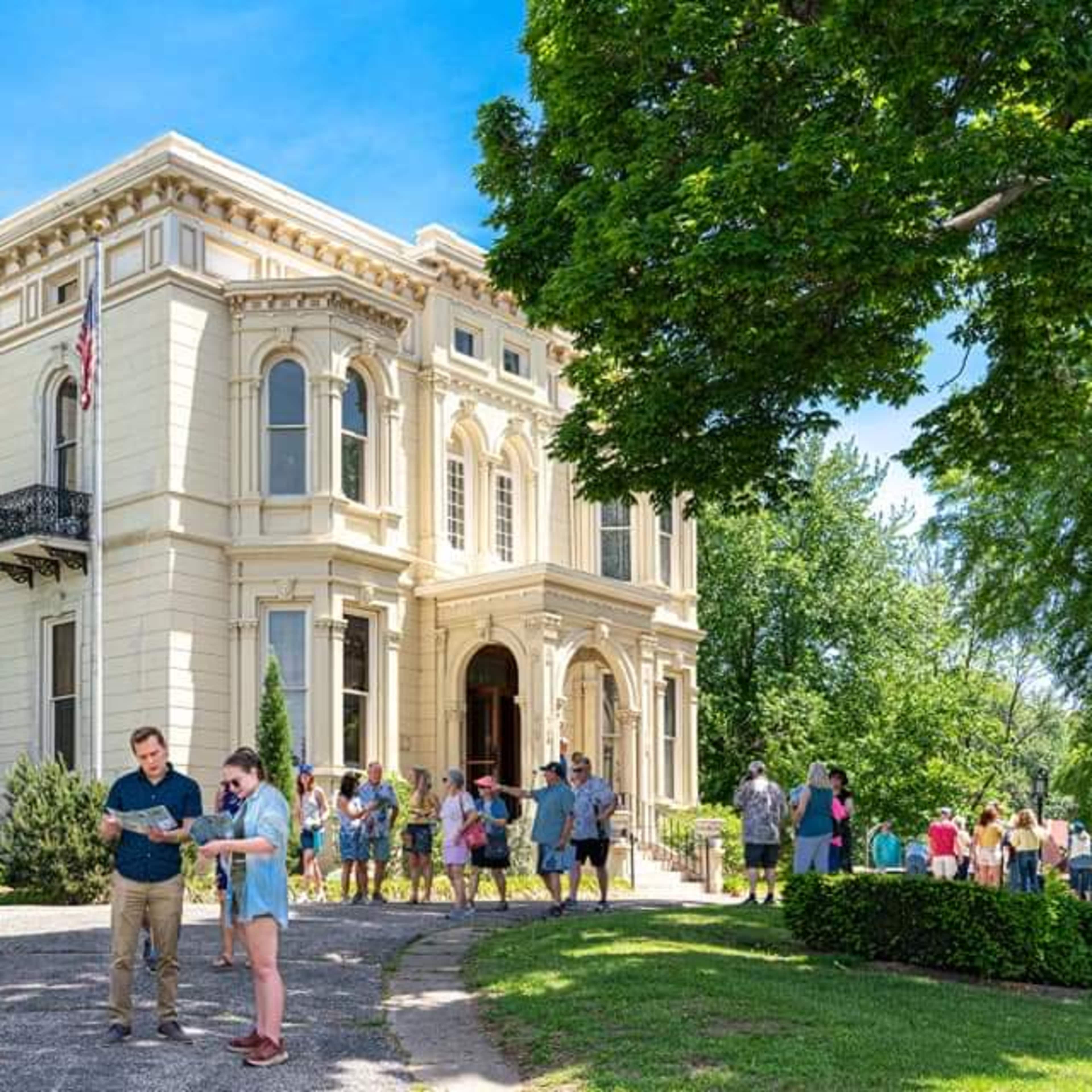 Impressive hilltop Mansion in historic neighborhood Image in Washington Township, Saint Joseph, MO