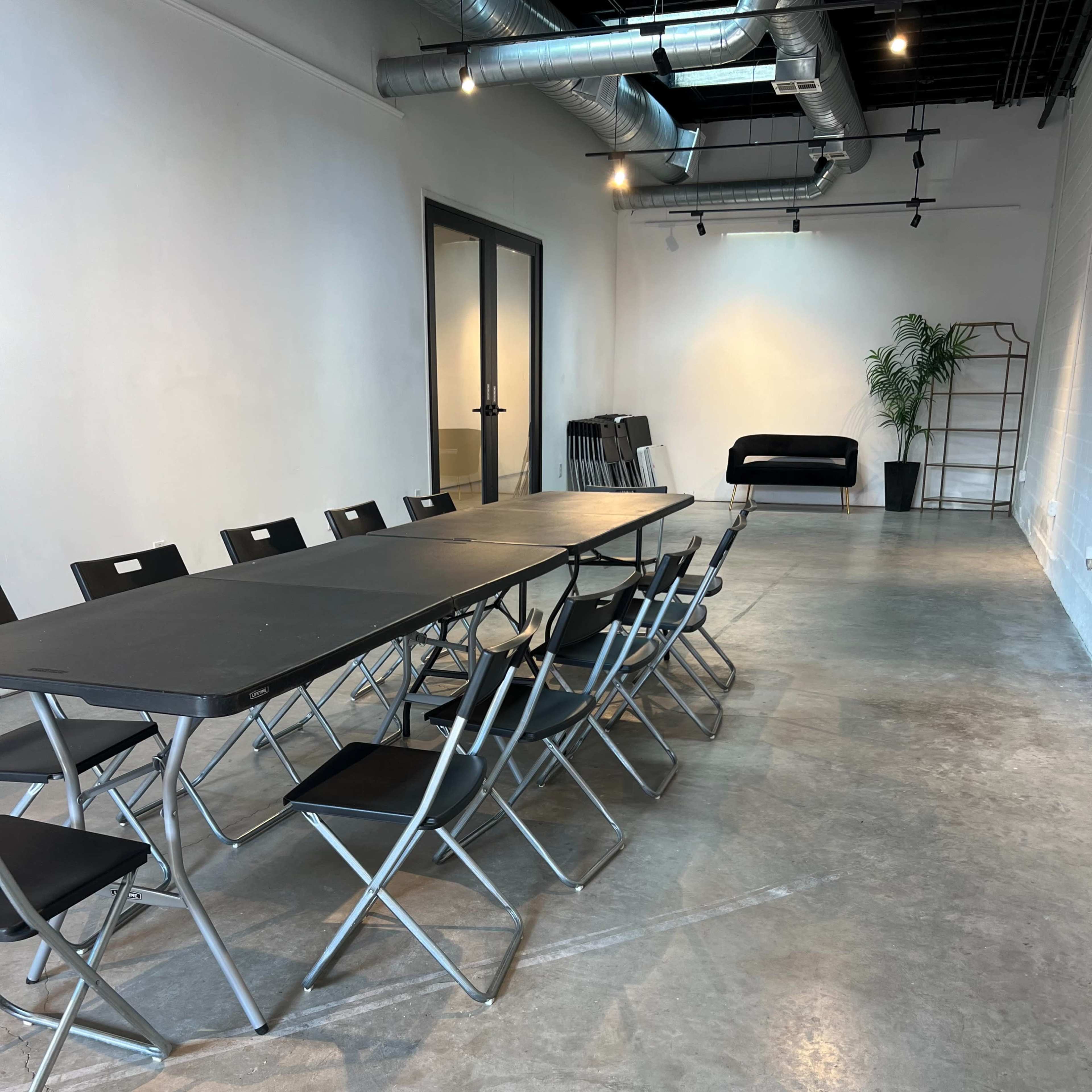 Houston's #1 studio for intimate classes & workshops Image in Houston, Houston, TX