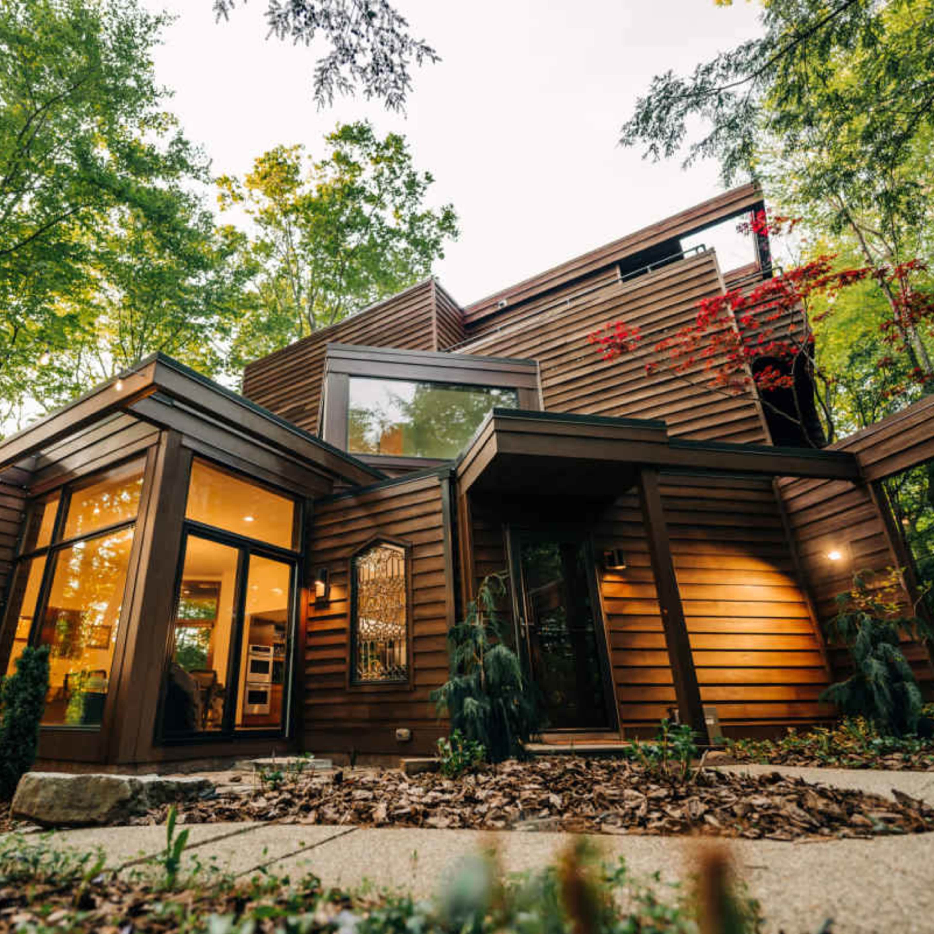 Award Winning Mid-Century Architectural Home on 7 Acres of Nature in Columbus, Ohio Image in Mifflin Township, Gahanna, OH