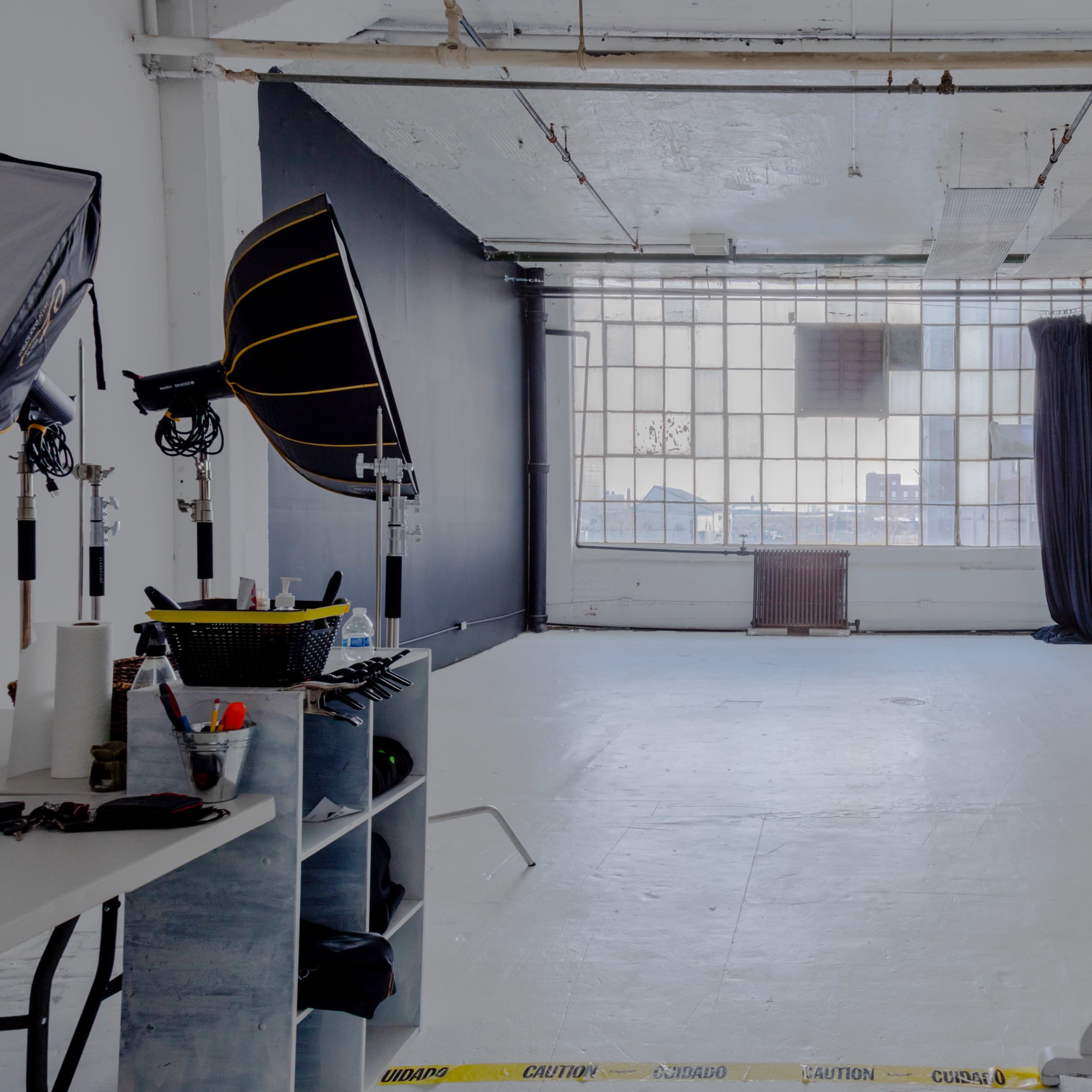 Natural Light Loft | Industrial Studio near Downtown Detroit Image in Detroit, Detroit, MI
