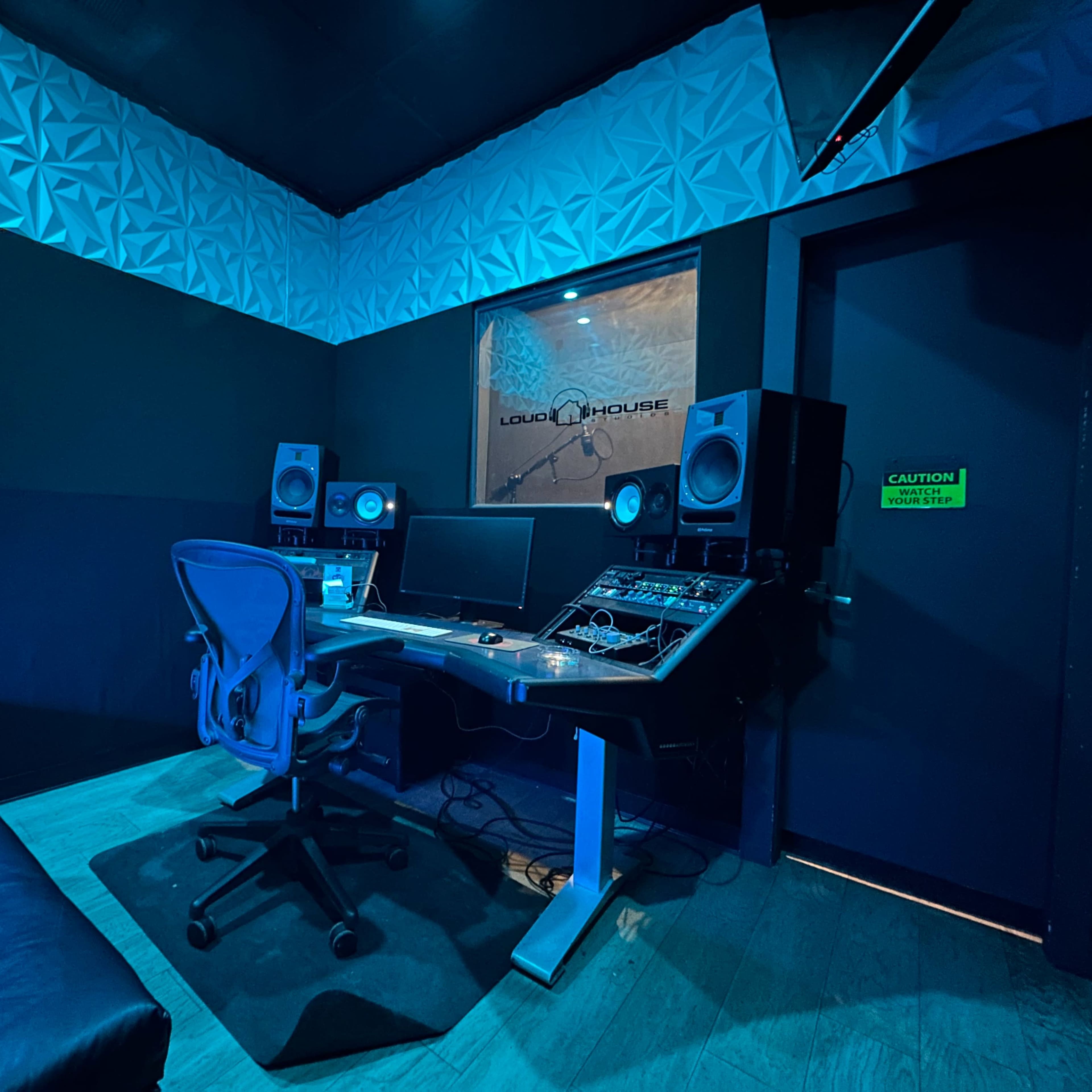 Pluto - Recording/Podcast Studio Image in Downtown Atlanta, Atlanta, GA