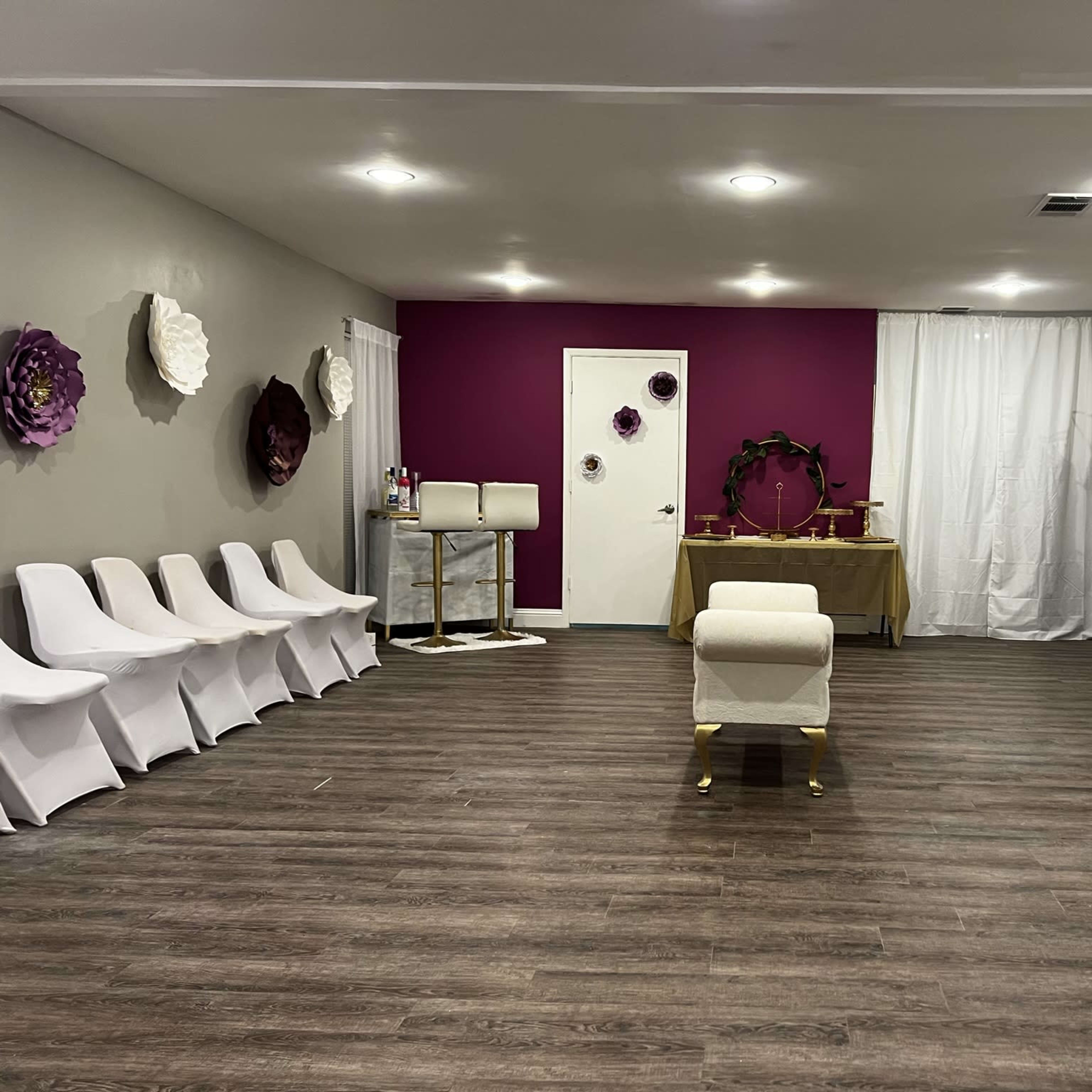 A Business + Event Studio near the AT&T Cowboys Stadium in the Entertainment District Image in North Arlington, Arlington, TX