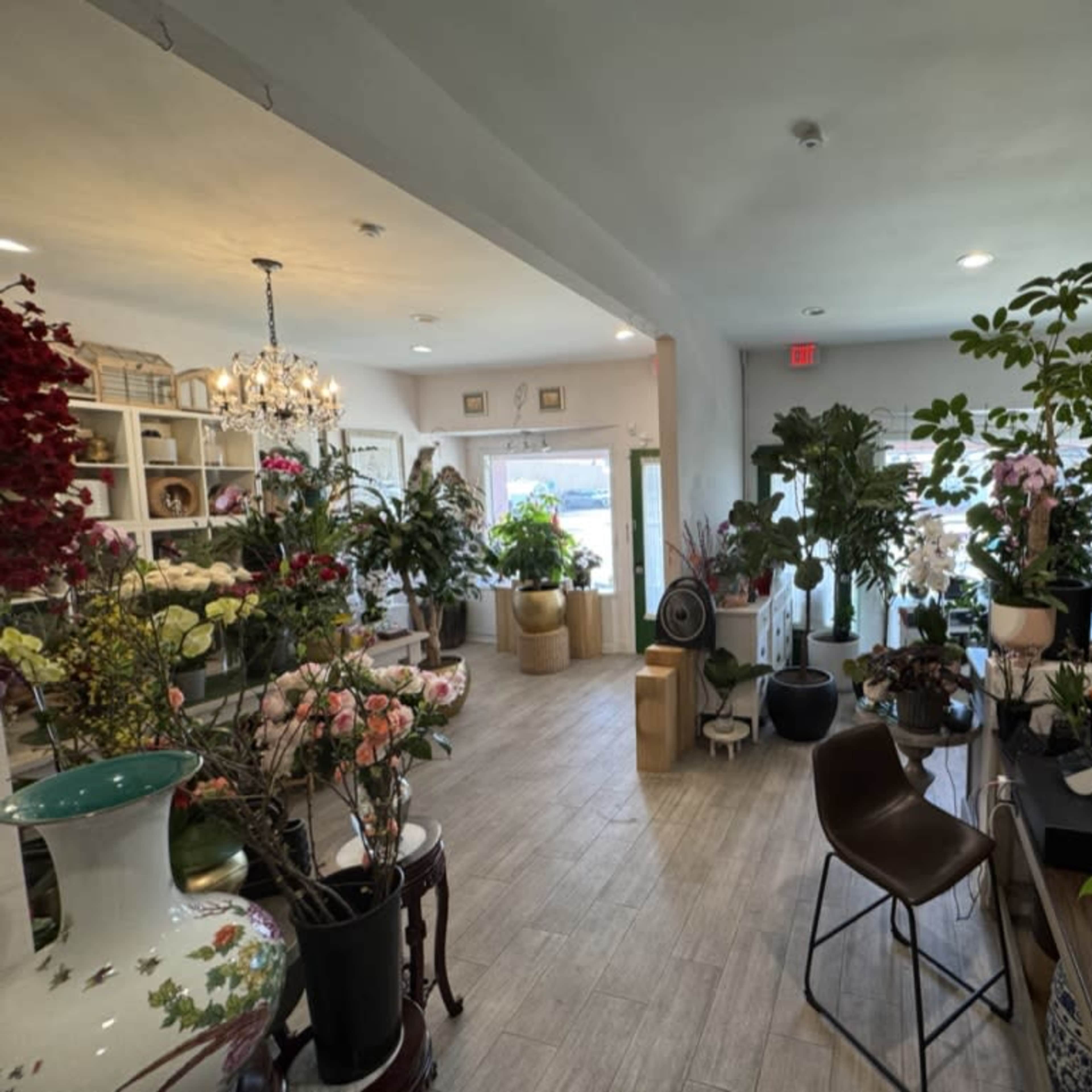 Boutique Flower Shop for Pop-Ups & Workshops Image in San Gabriel, San Gabriel, CA