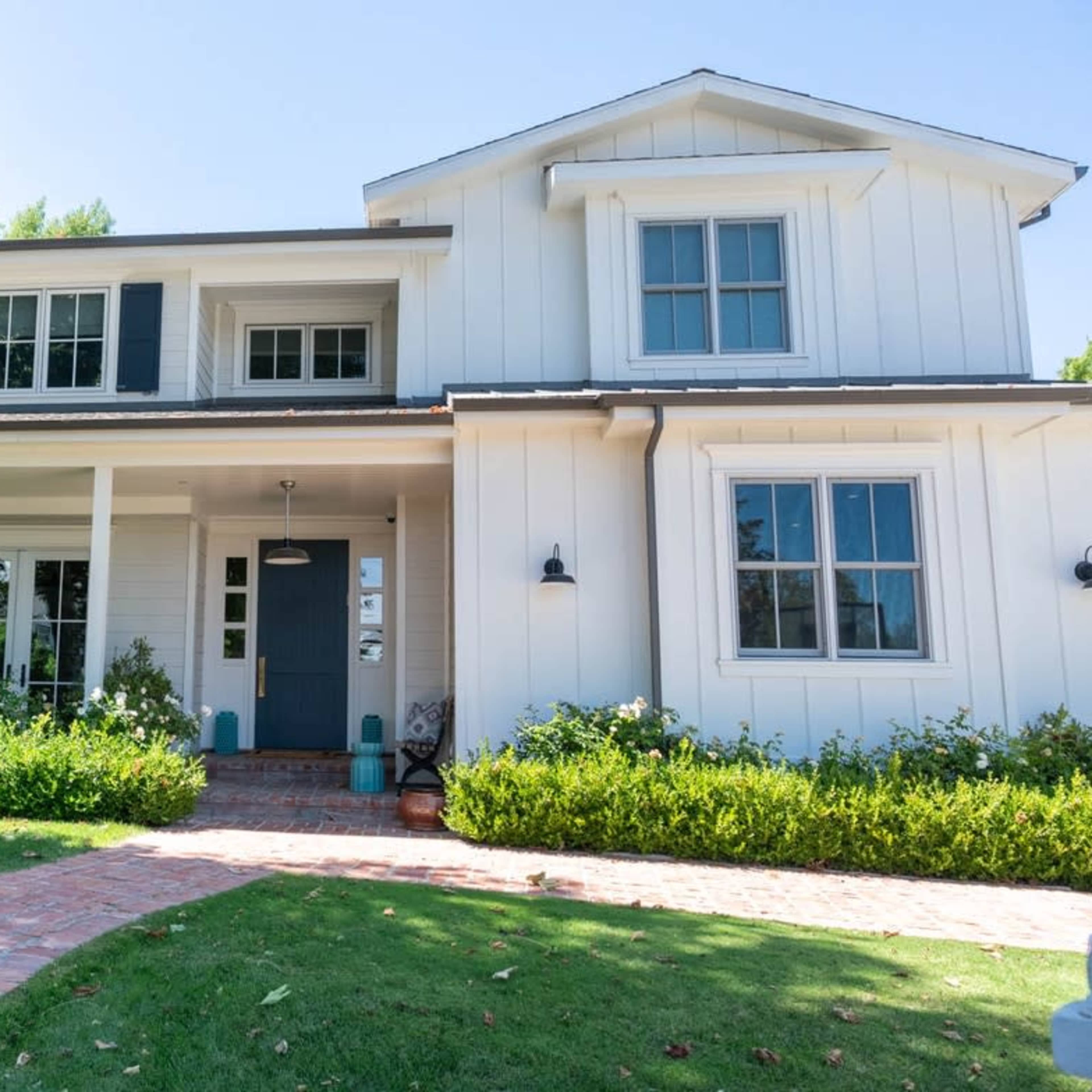All American Dream Home Image in Tarzana, Los Angeles, CA