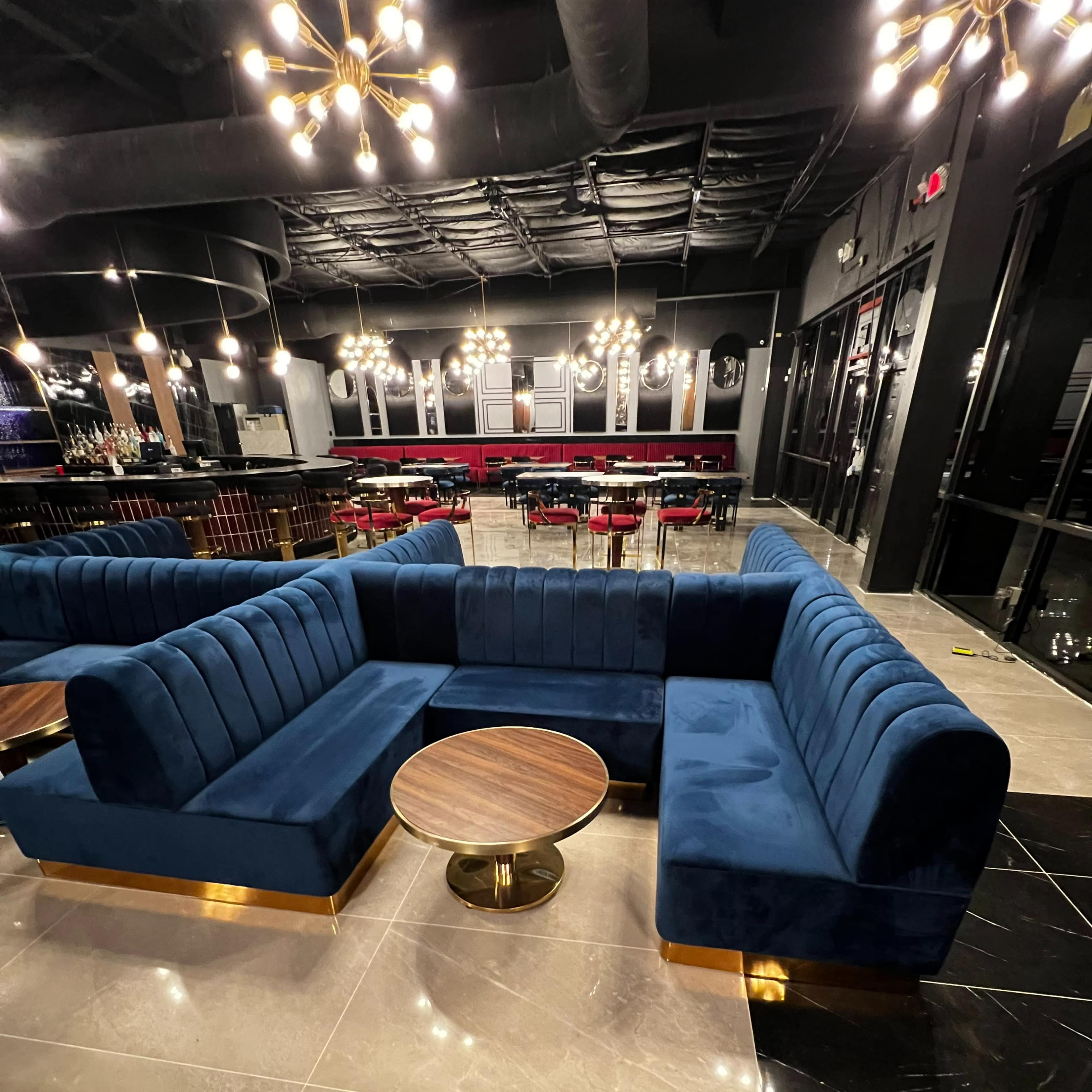 Luxe Restaurant & Bar Image in Eldridge / West Oaks, Houston, TX
