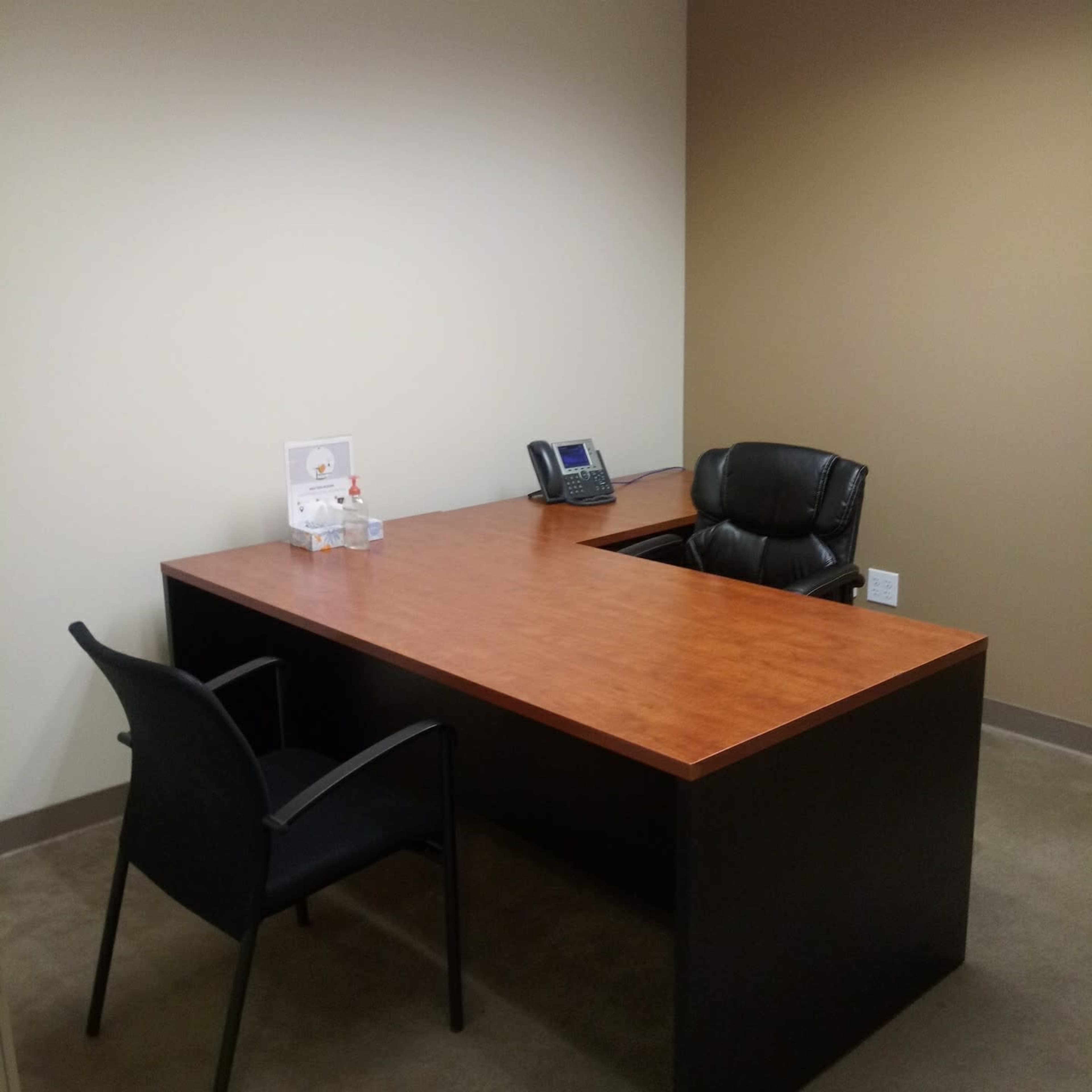 Private Day Office Image in , Los Angeles, CA