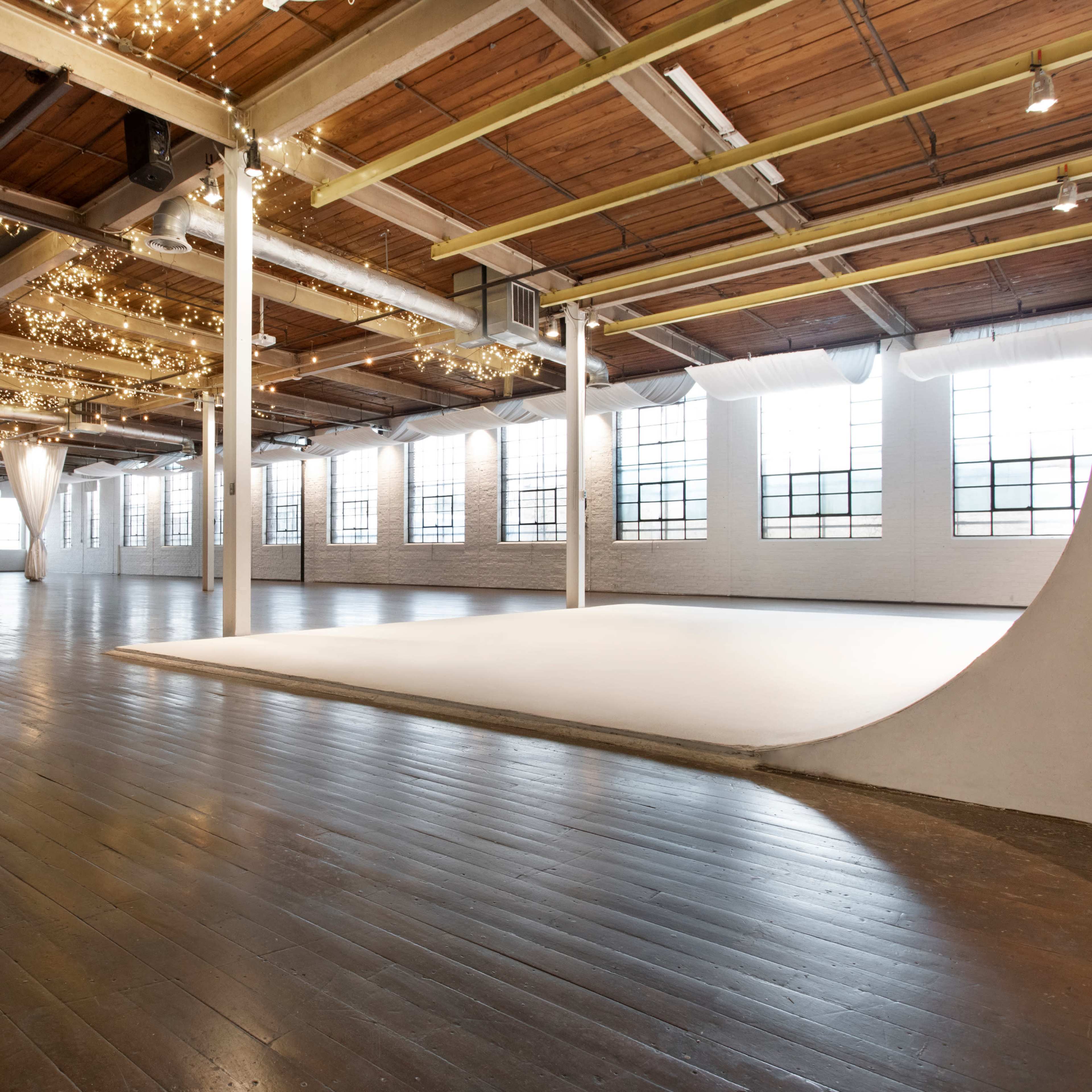 Downtown Historic Factory Complex Turned Film & Photo Studio With Huge Windows Image in Pittsburgh, Atlanta, GA