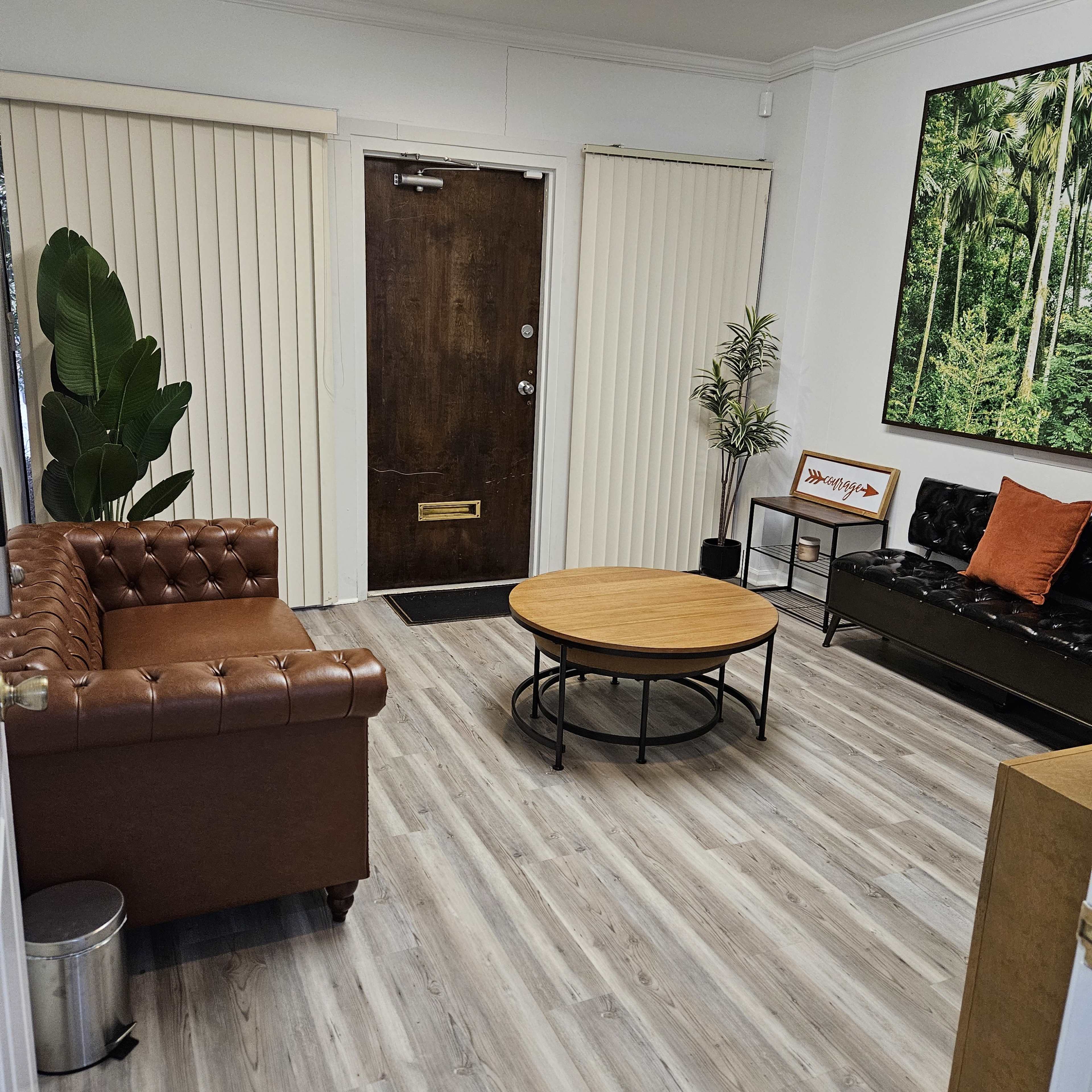 Urban, studio and lounge with an intimate and modern feel. Image in Dentsville, Columbia, SC