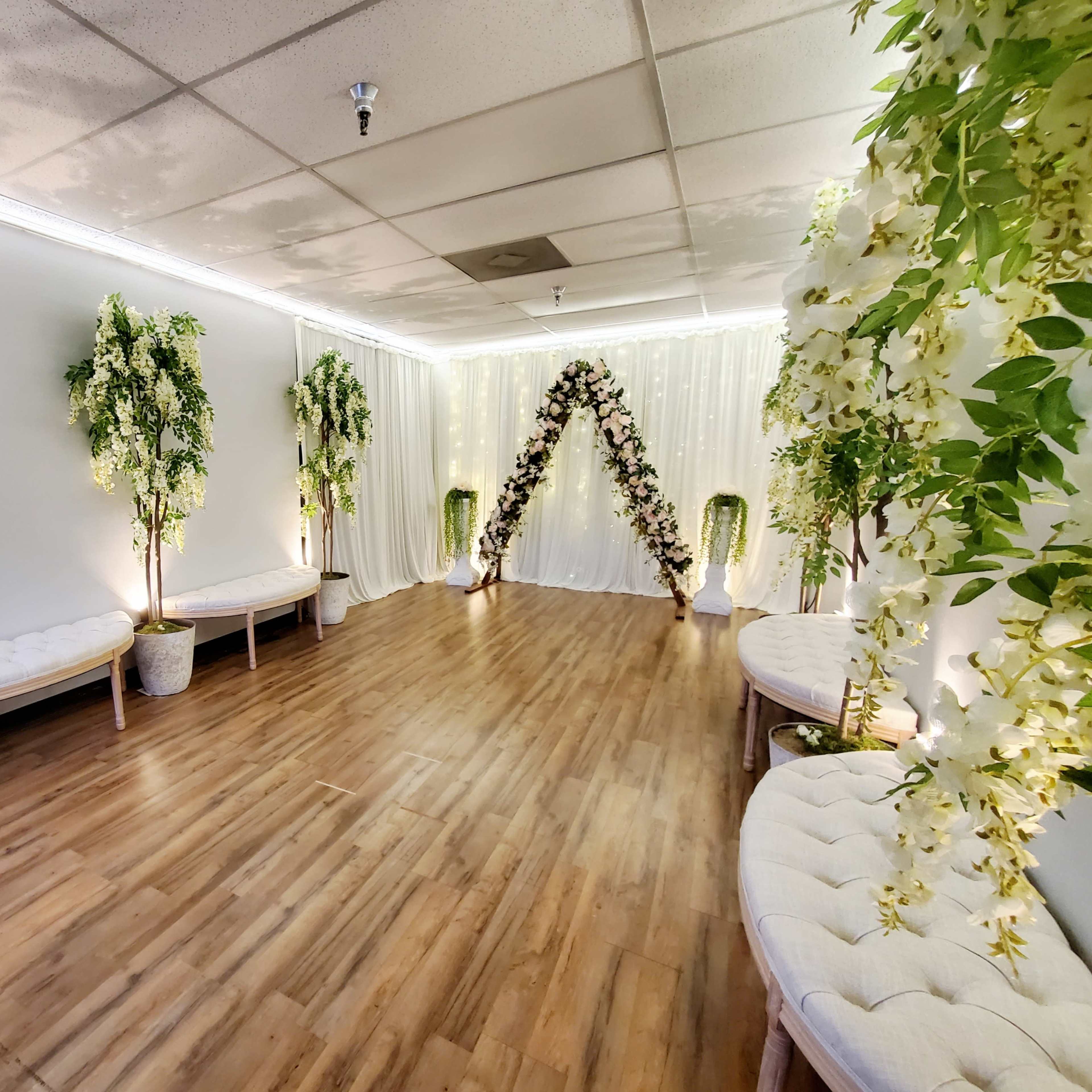 Light and Airy Hidden Studio/Chapel in Downtown Cookeville Image in Cookeville, Cookeville, TN