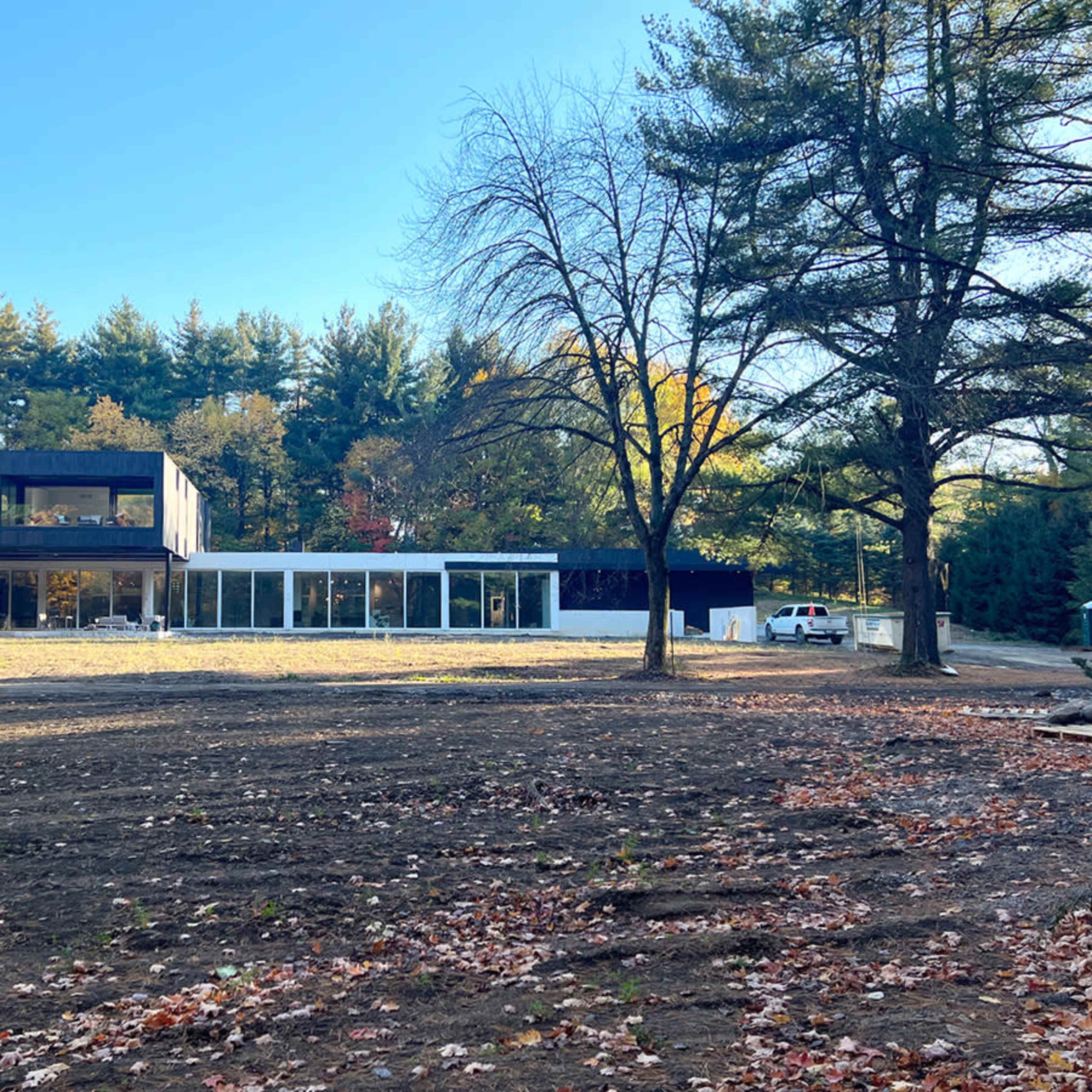Modern luxury mansion nestled in the woods Image in Hamilton, Hamilton, ON