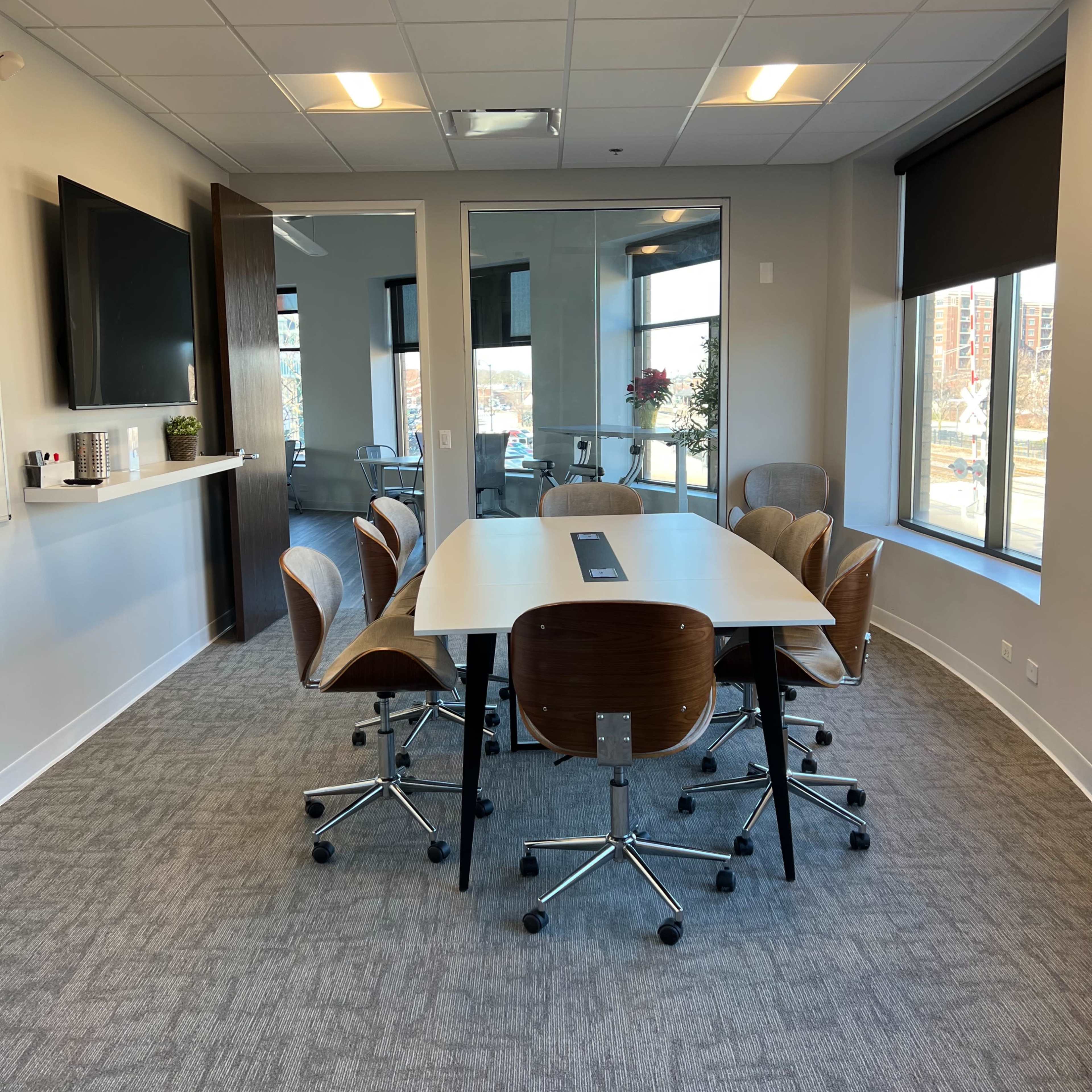Professional and welcoming Conference and Meeting Room in Downtown Arlington Heights Image in Wheeling Township, Arlington Heights, IL