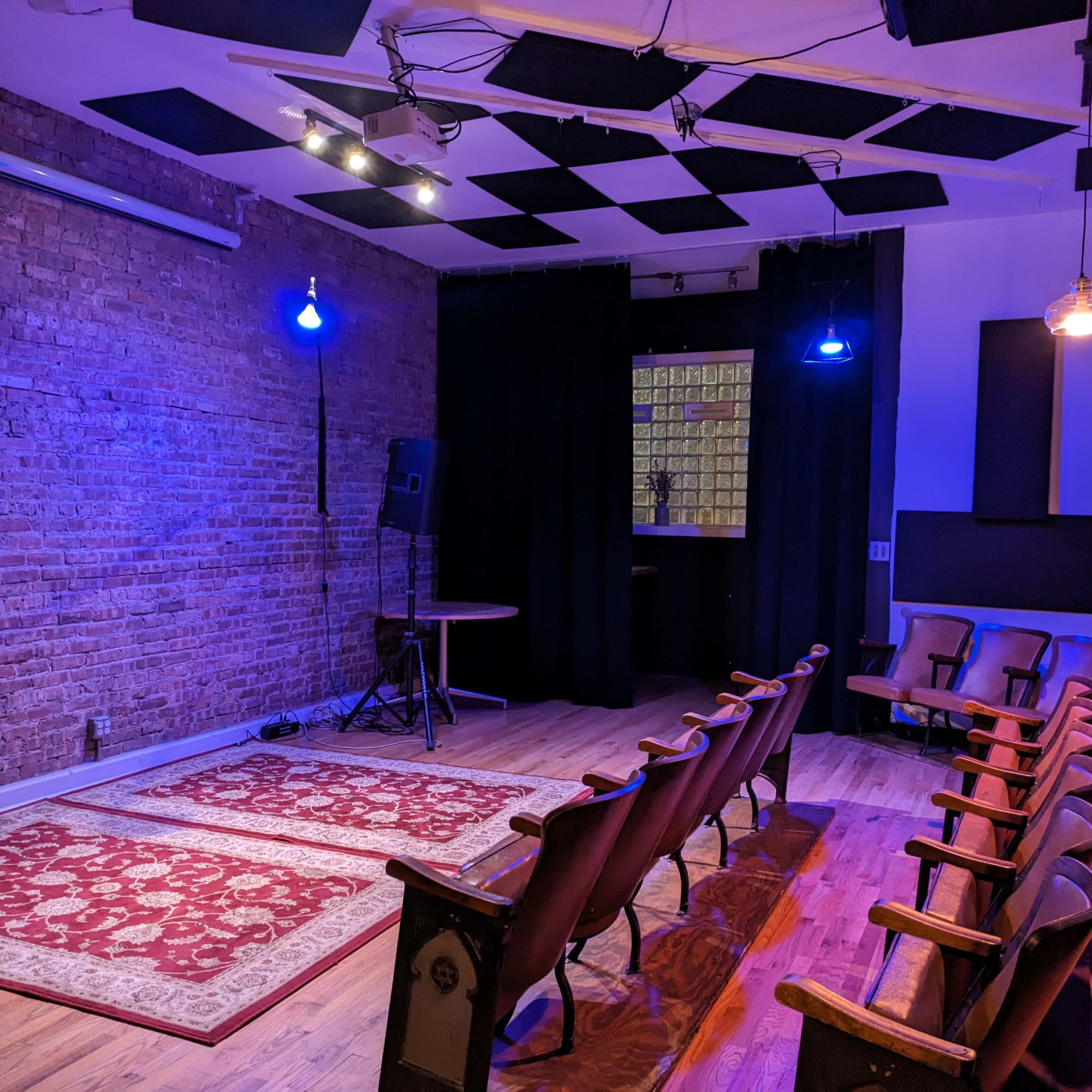 10 Best Private Screening Rooms For Rent in Chicago, IL | Peerspace