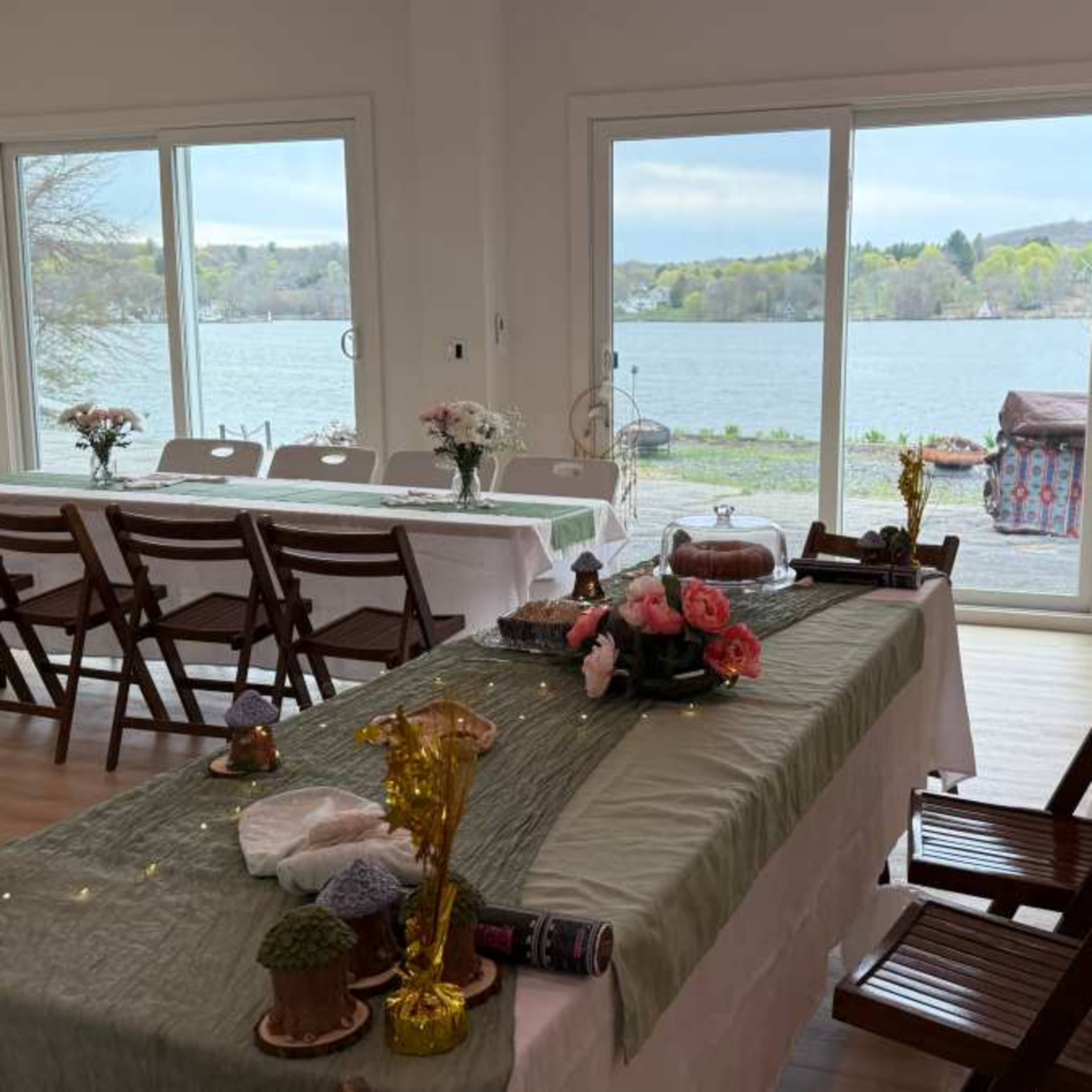 The Lakeside Nest: A Sanctuary For Creators Image in Indian Lake East, Worcester, MA