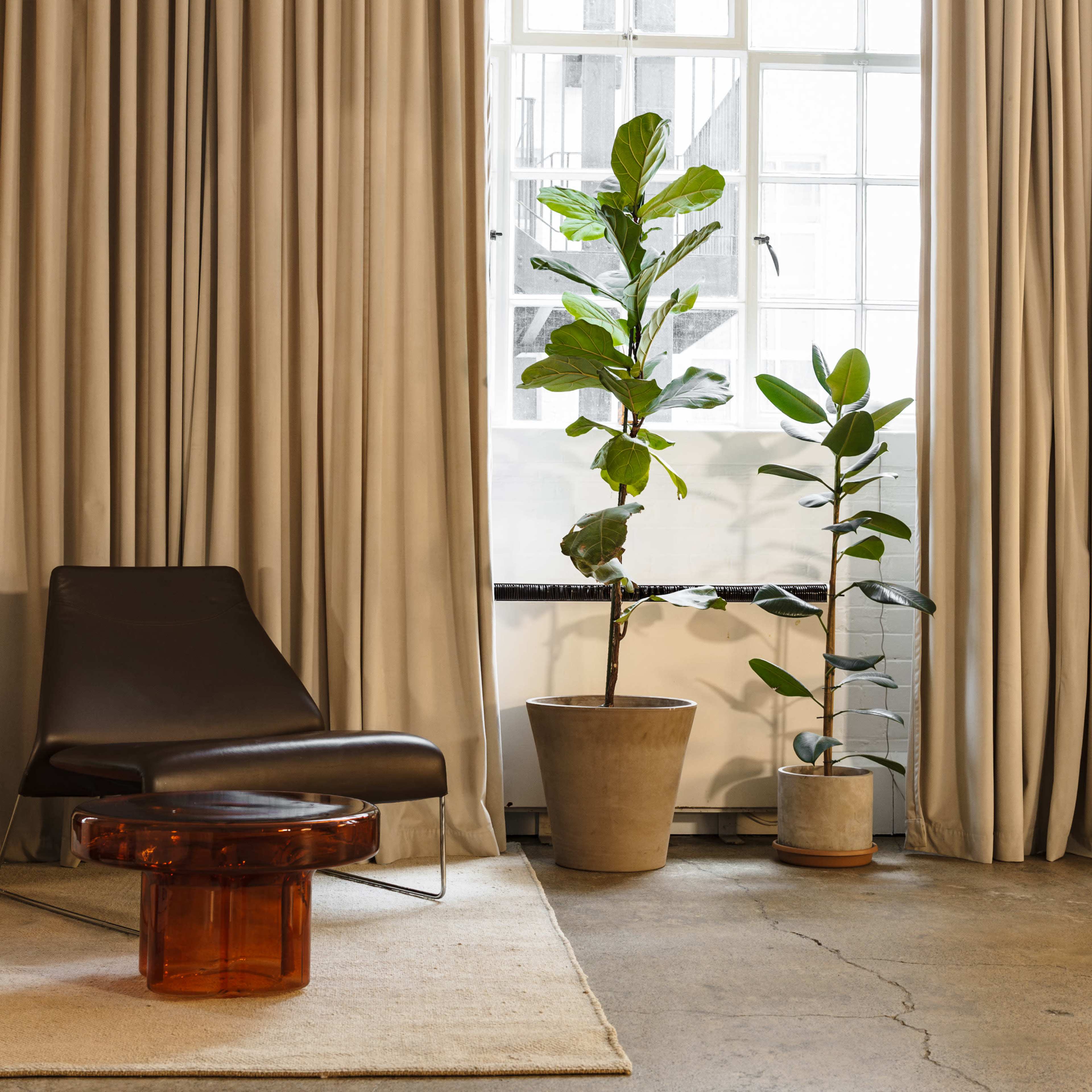 Minimalist Photo Studio in West London Image in Ladbroke Grove, London, England