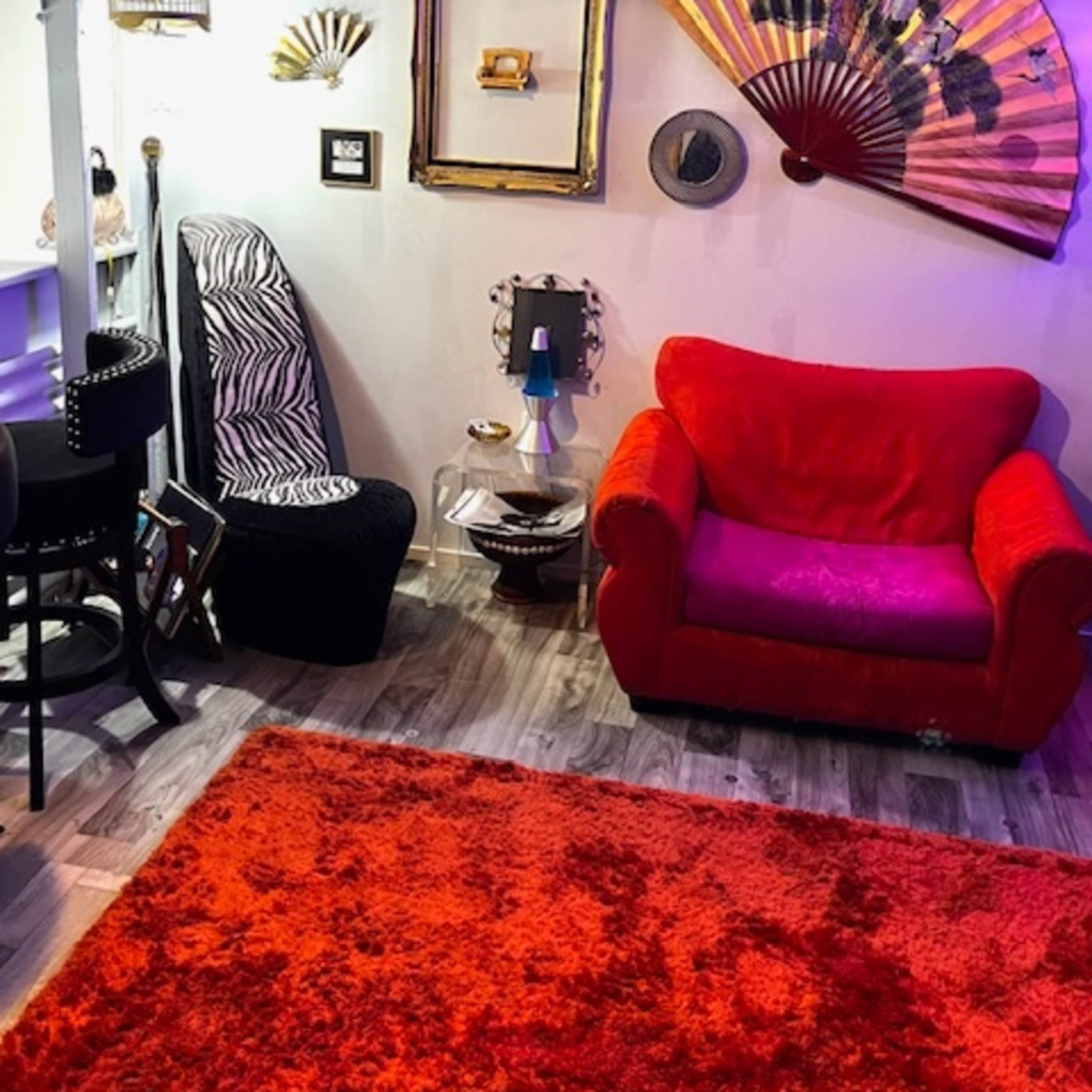 Vintage Speakeasy Photoshoot/Videoshoot Space Image in Inman Park, Atlanta, GA