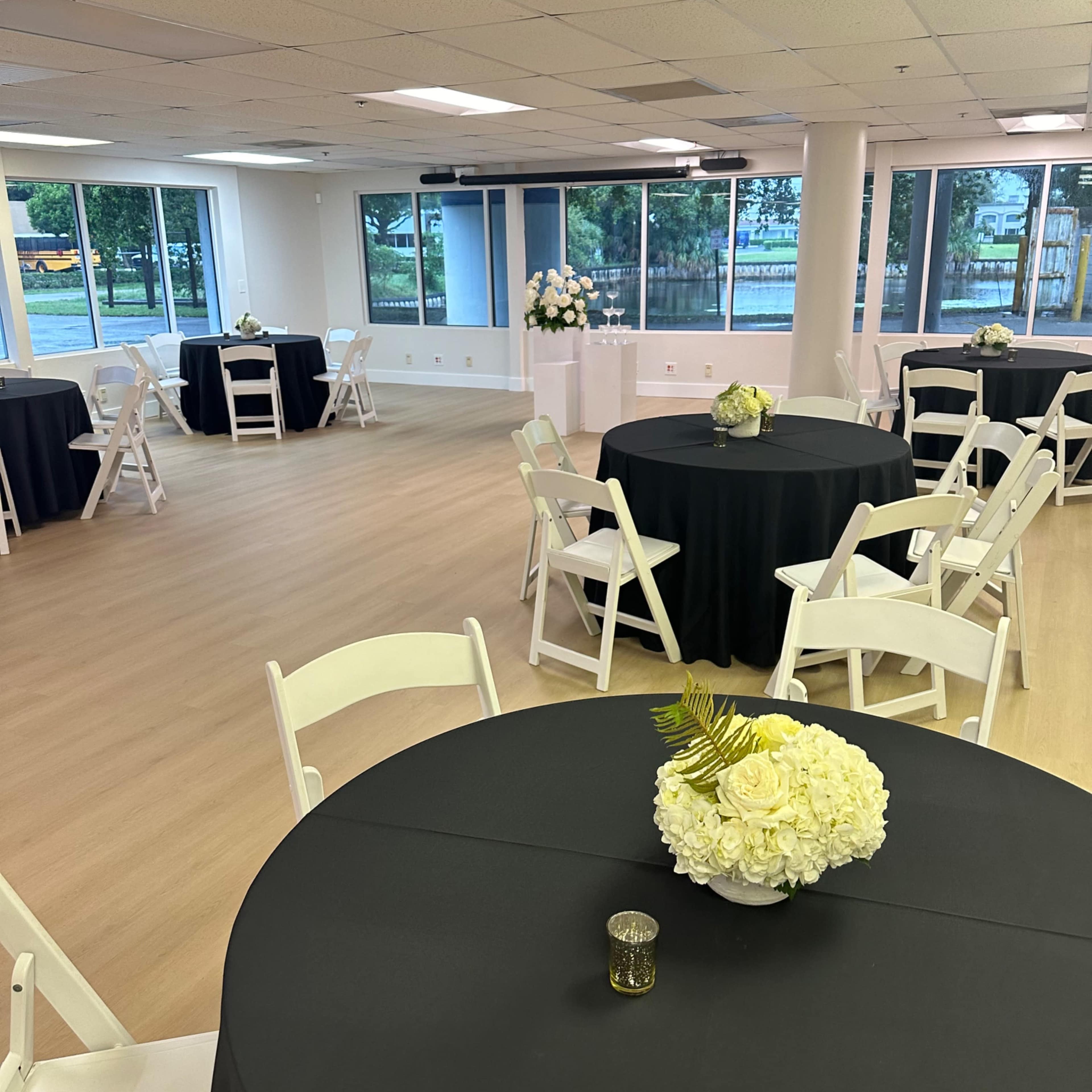 Flexible Event and Meeting Space Image in Mangonia Park, West Palm Beach, FL
