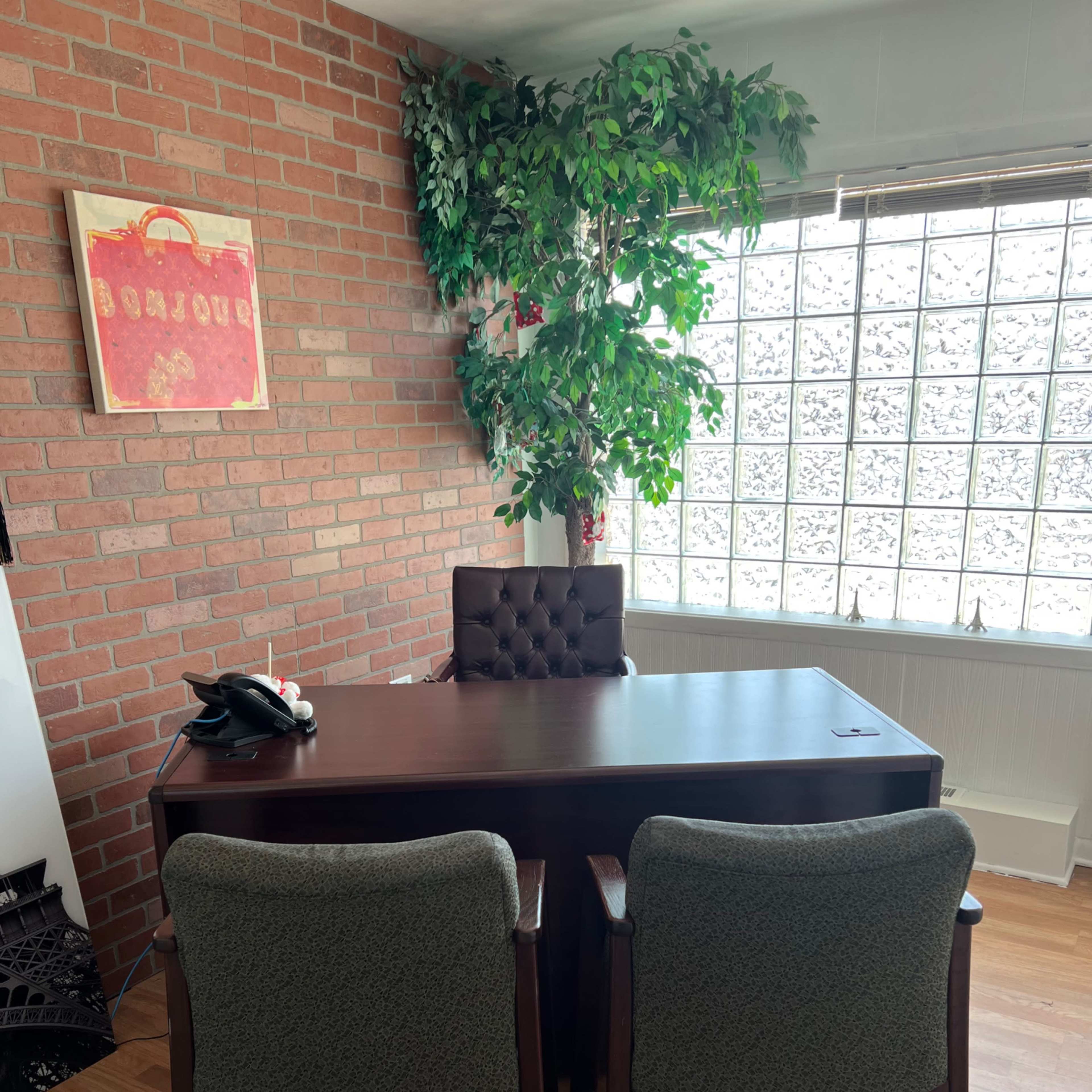 Bright, Beautiful office space in Old Orland right on 143rd Street. Easy to find location. Image in Orland Township, Orland Park, IL