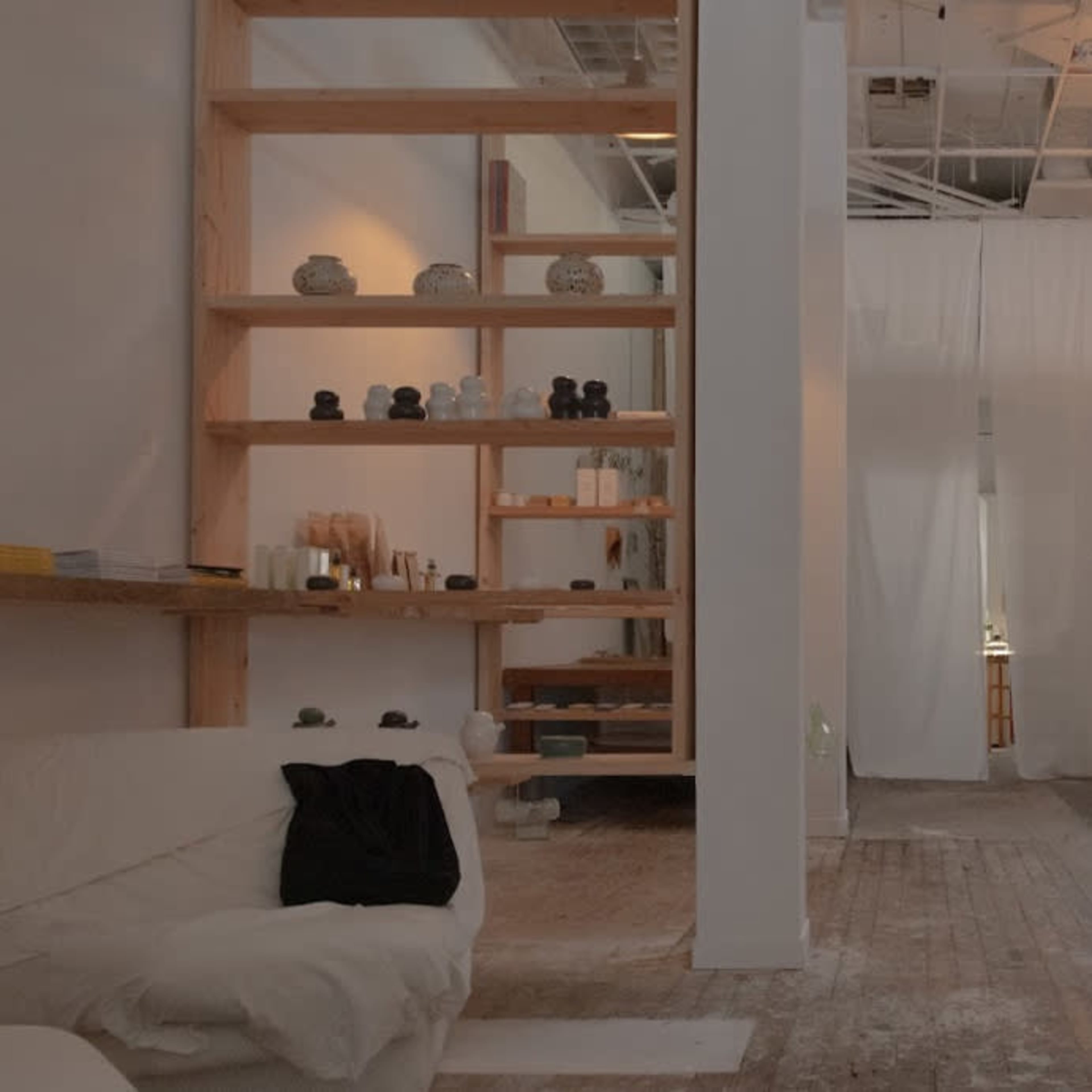 Beautiful and Intimate Gallery Event Space Image in Cathedral Hill, San Francisco, CA