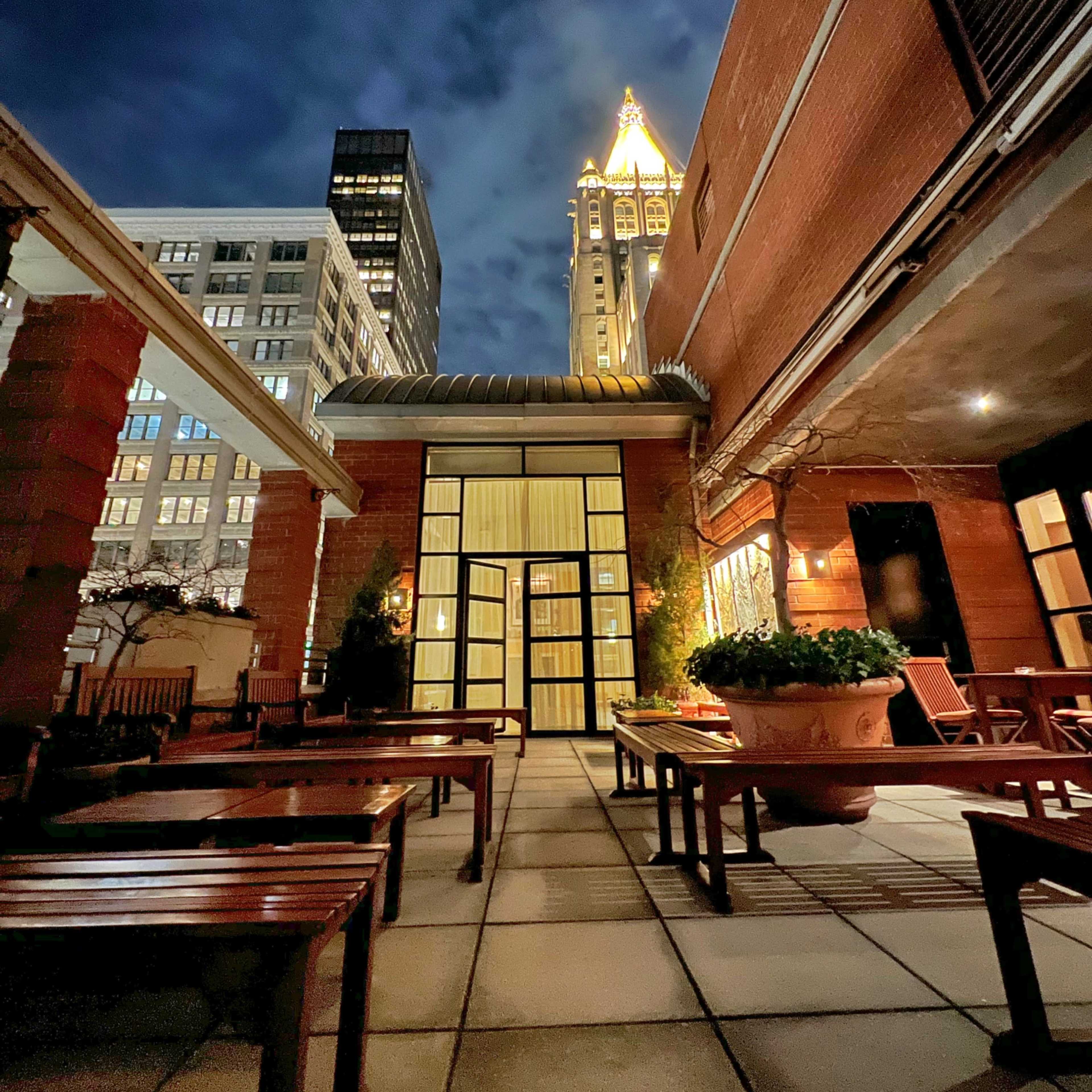 Exclusive Rooftop Venue for Your Special Event Image in Midtown Manhattan, New York, NY