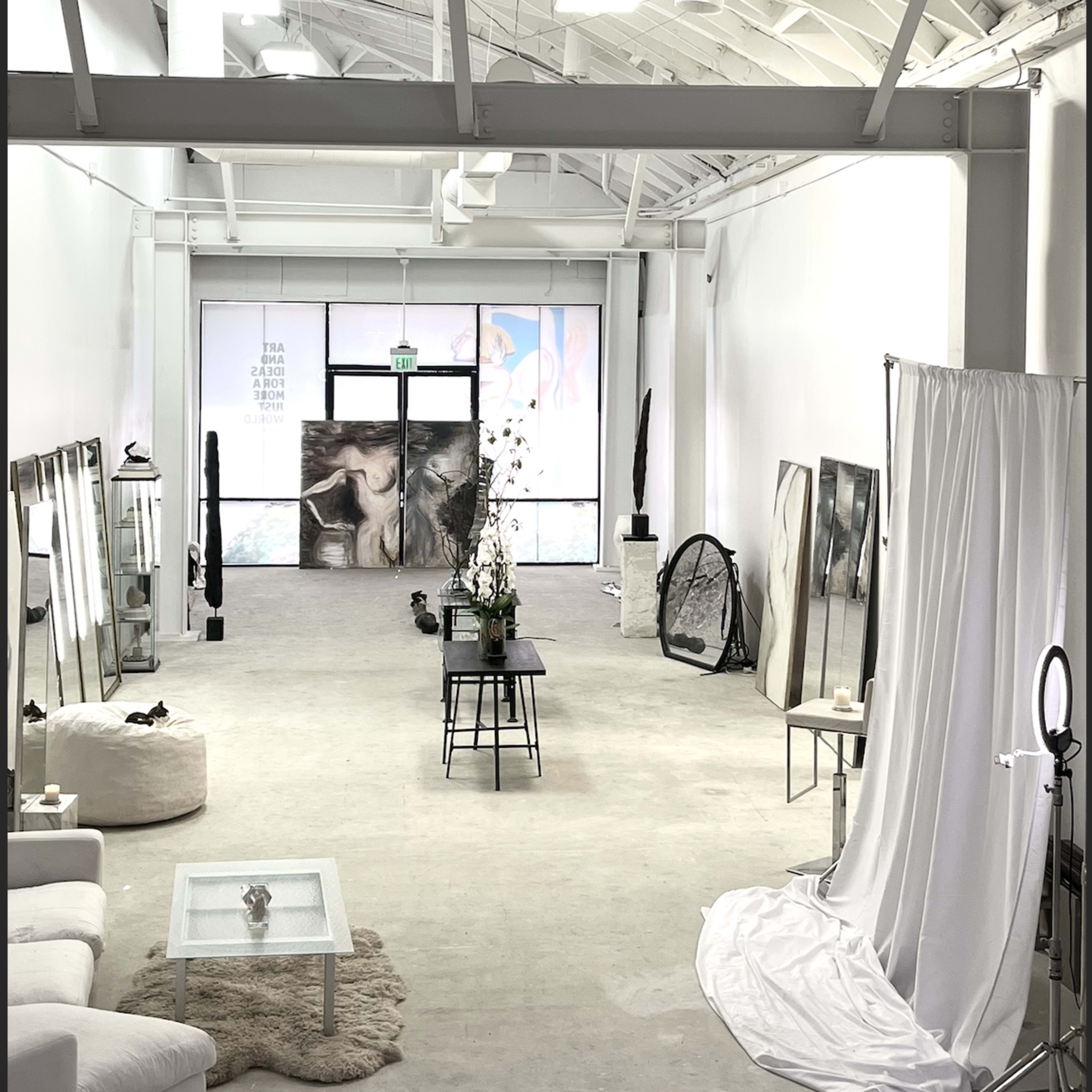 Modern Minimalist Art & Photo Studio in Prime Westwood Location Image in Westwood, Los Angeles, CA