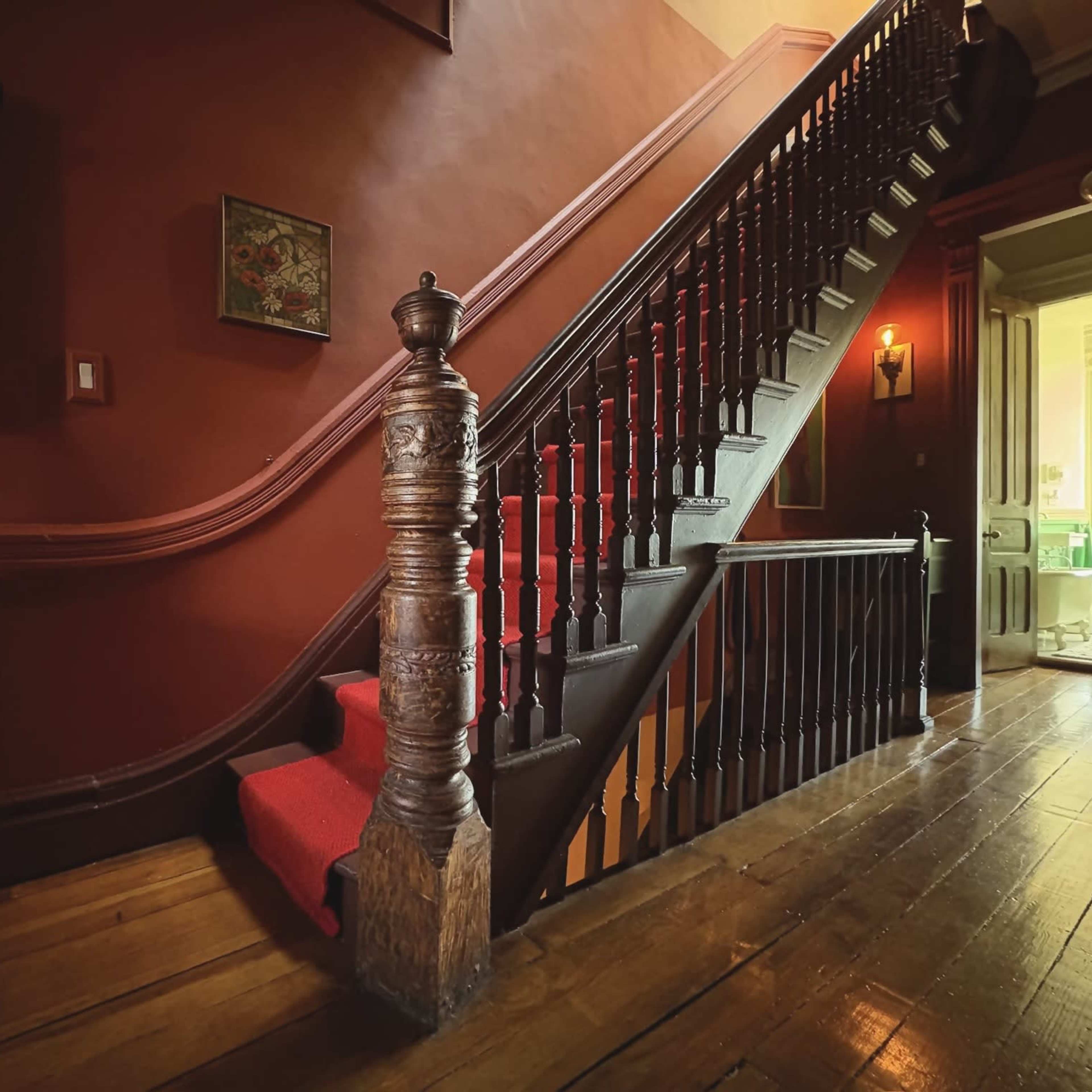 Moody & Dramatic Victorian Townhouse - Perfect for Film & Photo Shoots Image in Mott Haven, Bronx County, NY
