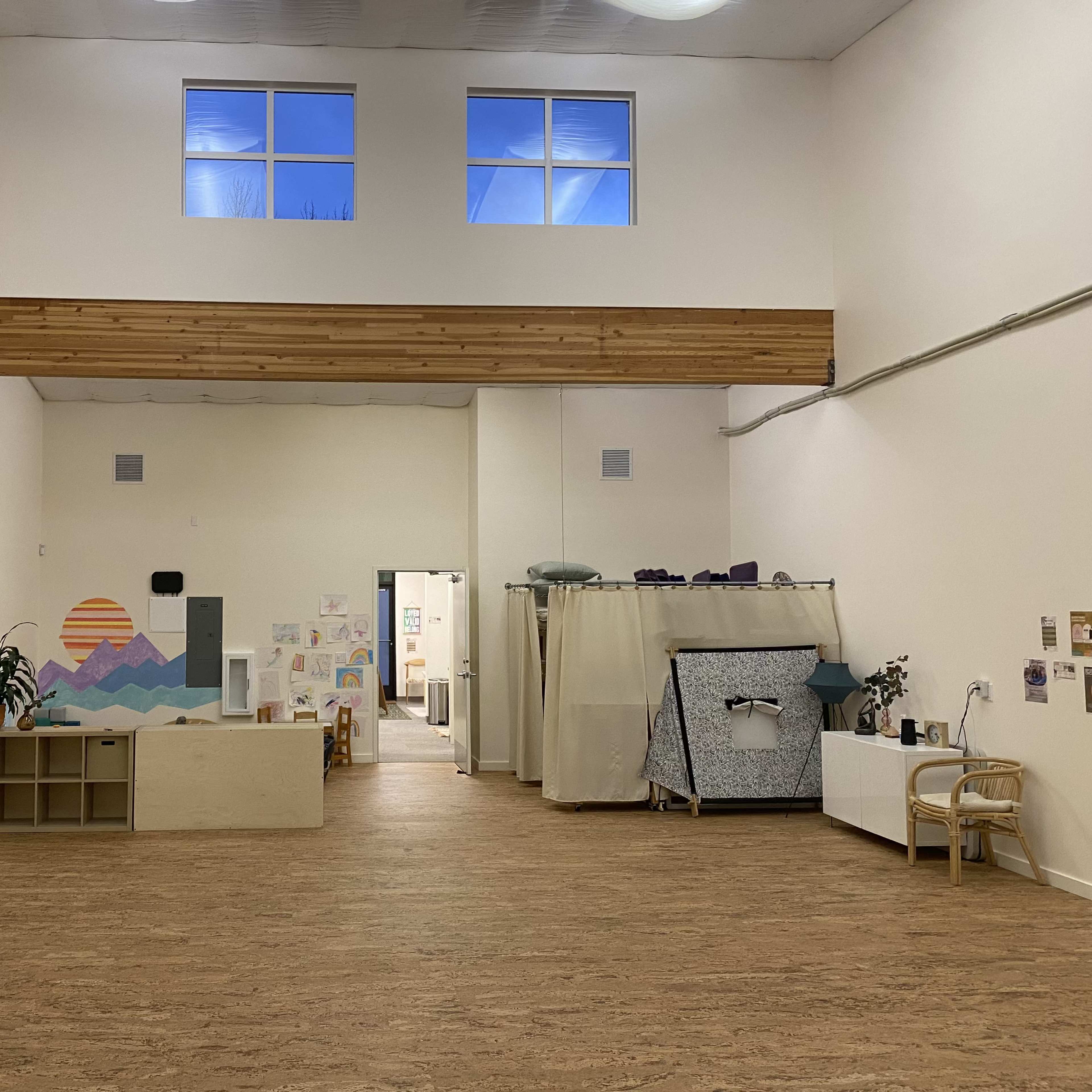 Convenient Studio Space with Cozy Vibes Image in Puget, Bellingham, WA
