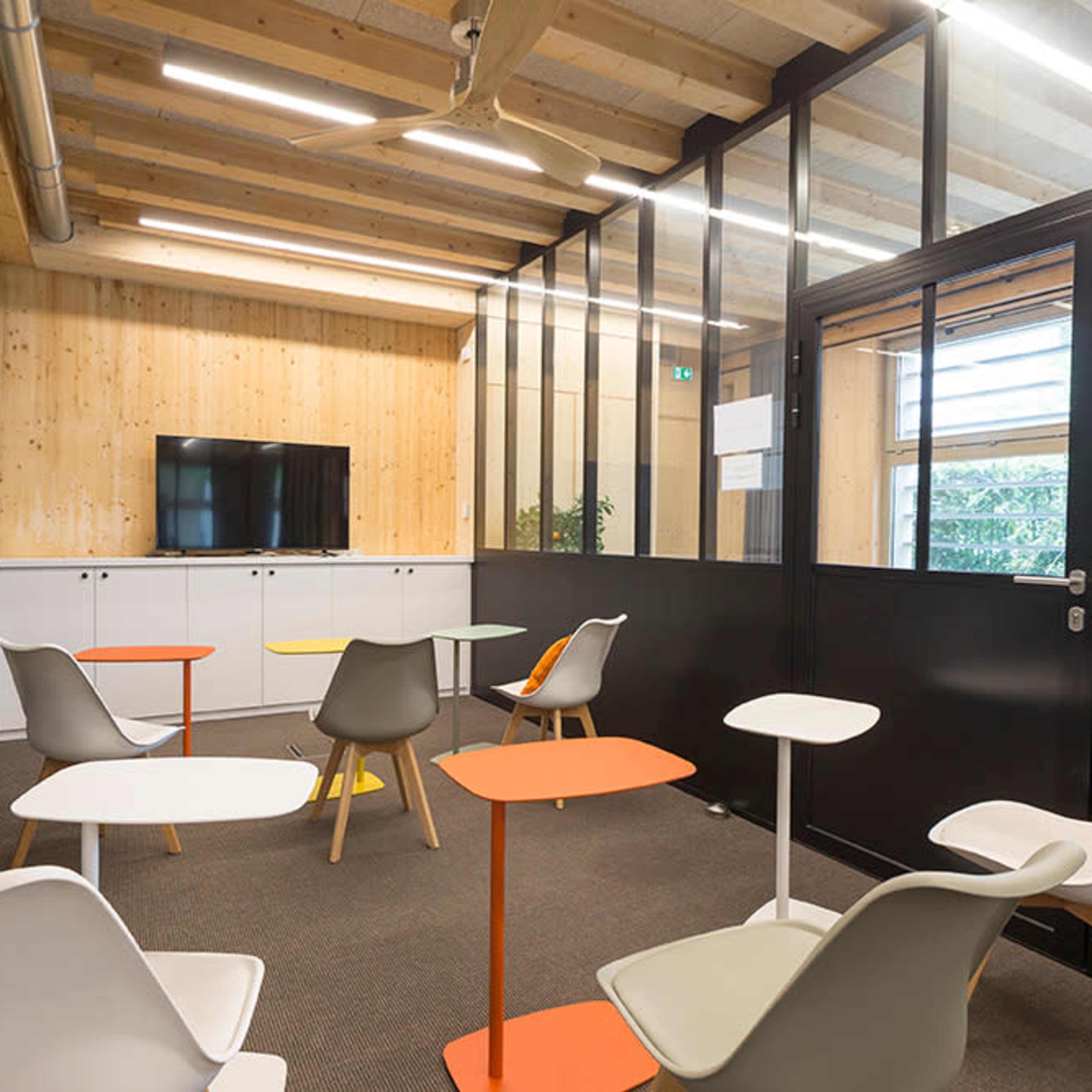 Salle de 18m² dans bâtiment éco-responsable au cœur de Confluence Image dans La Confluence, Lyon, Auvergne-Rhône-Alpes