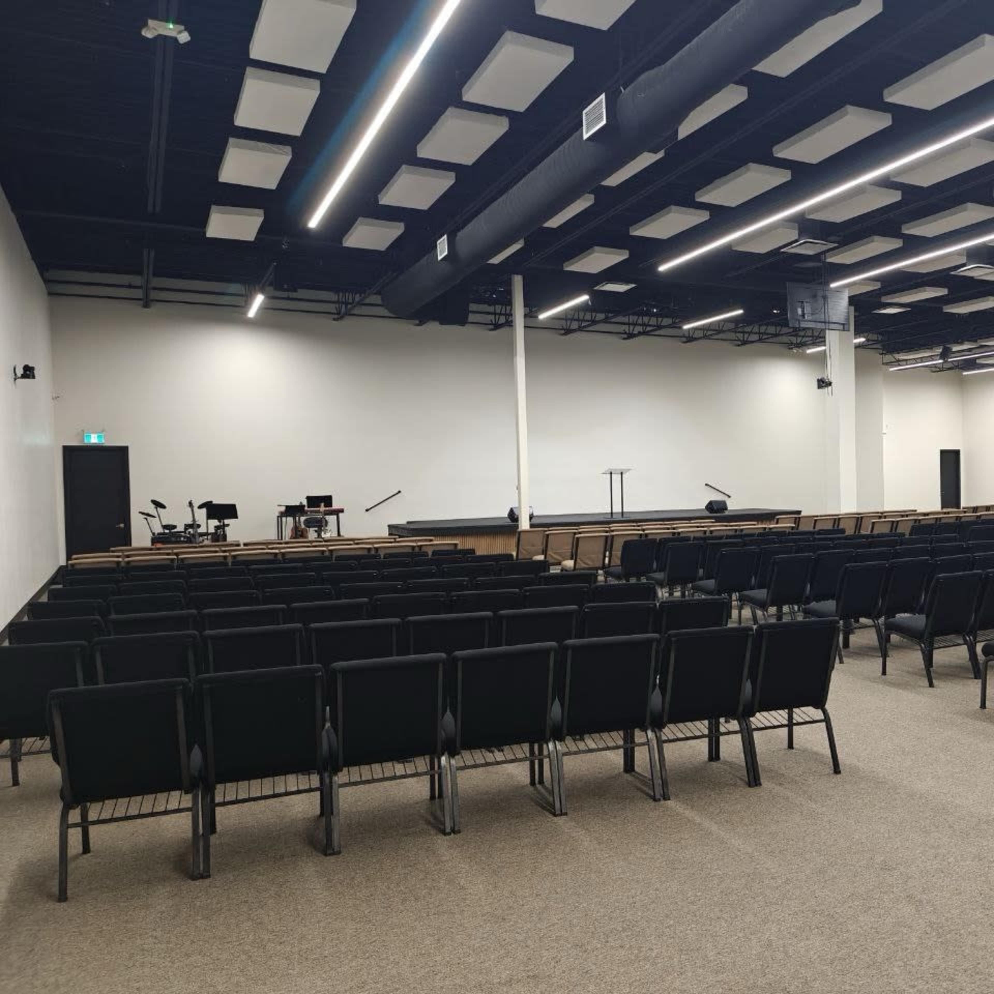 Large Spacious Conference and Multipurpose Room Image in Pelmo Park-Humberlea, Toronto, ON