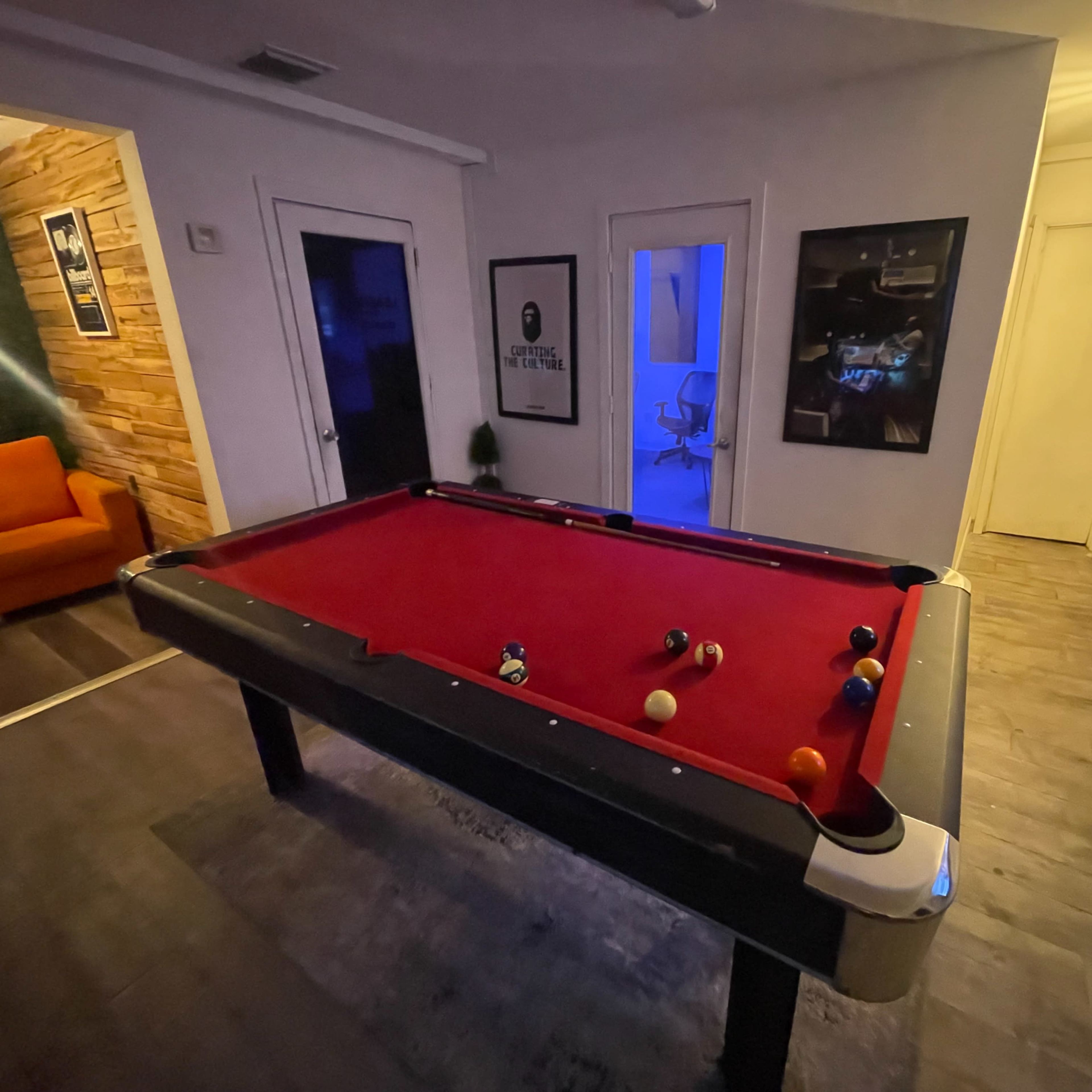 Modern Cozy Meeting Space with Pool Table Image in Plantation, Plantation, FL