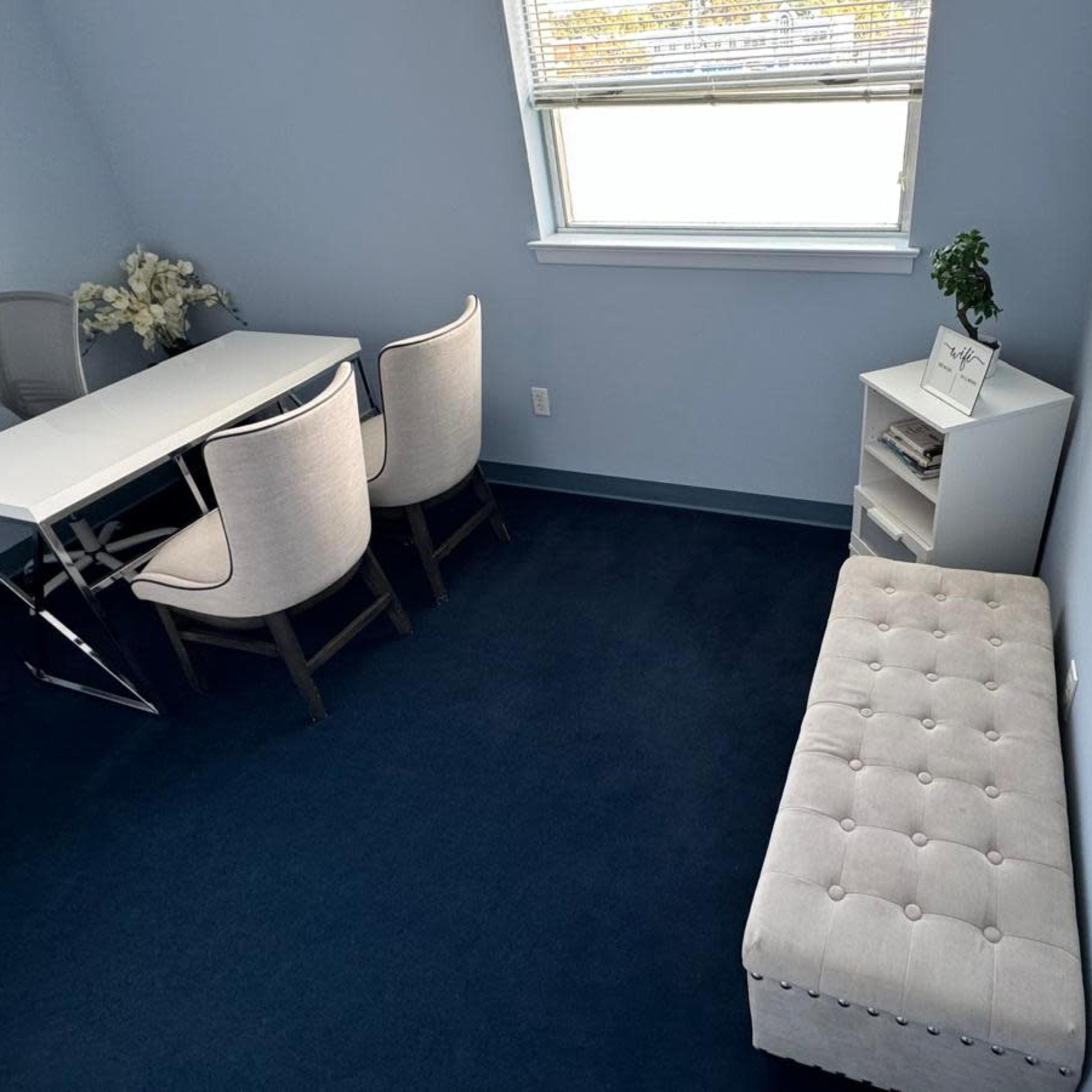 Quiet office space located in an office suite Image in Stratford, Stratford, CT
