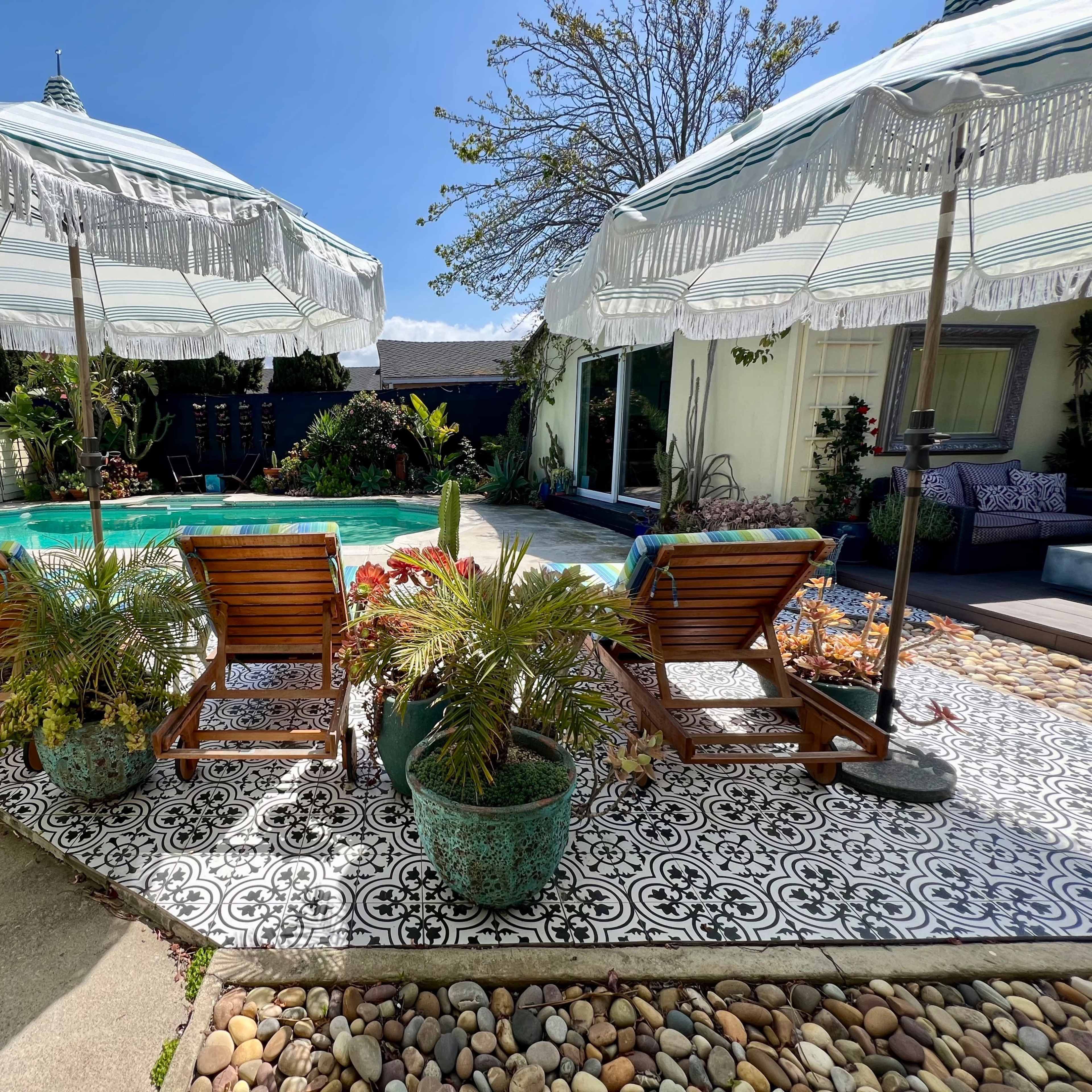 Mid-Century California Oasis with Pool Image in Crenshaw, Los Angeles, CA