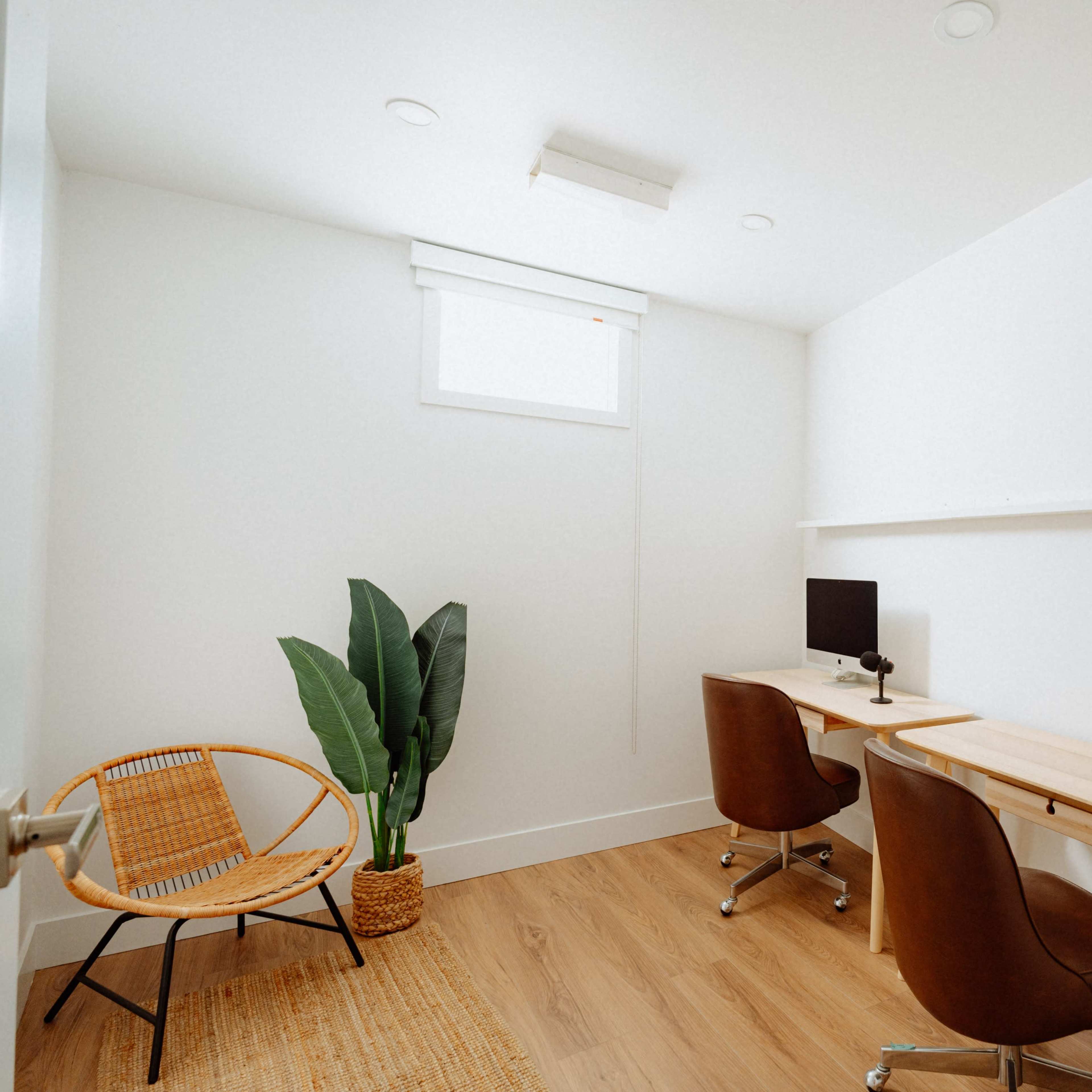 Cozy Private Office Space for 2 Image in Richmond, Richmond, BC