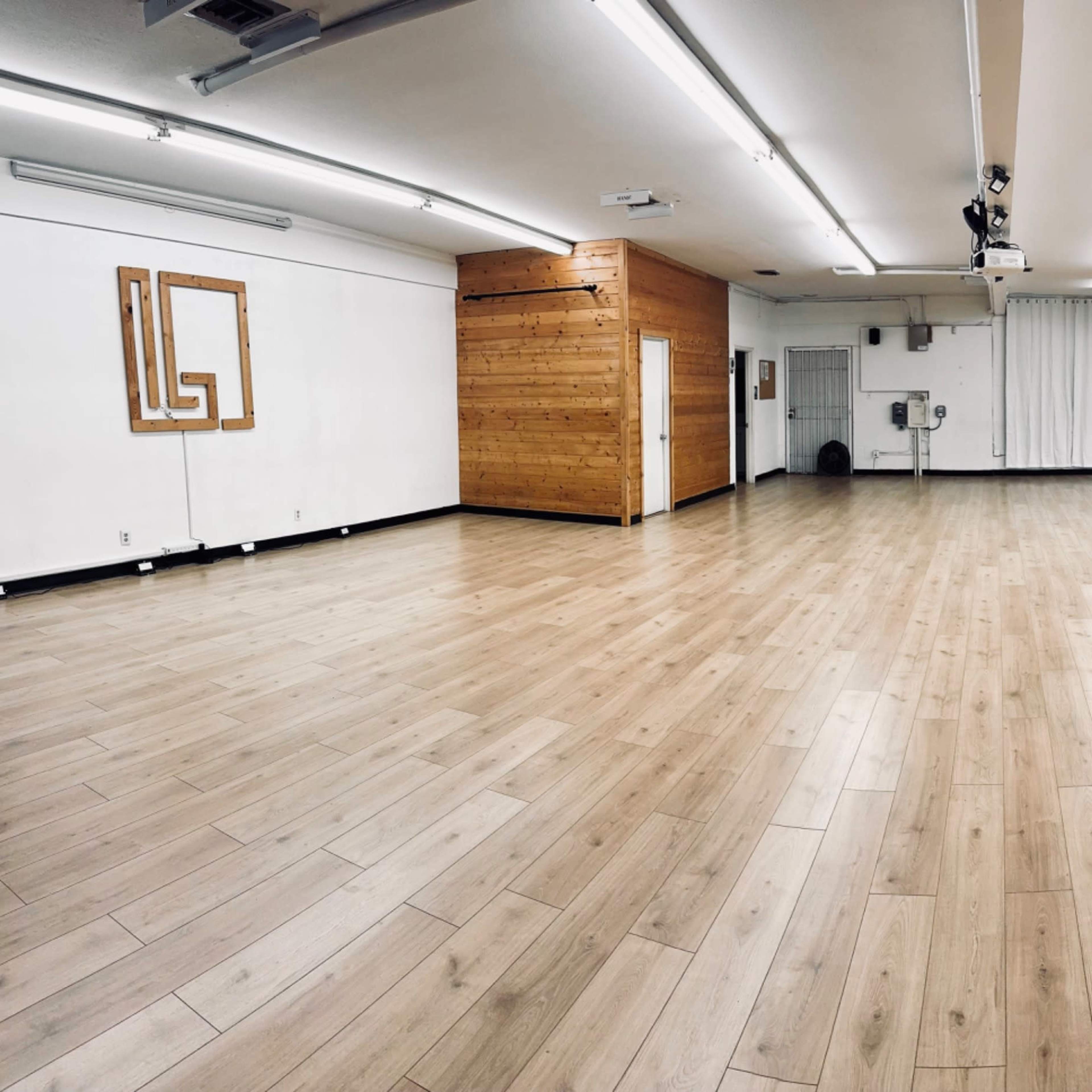 Dance Studio with Great Lighting | Large 2,000 square footage room Image in El Cajon, El Cajon, CA