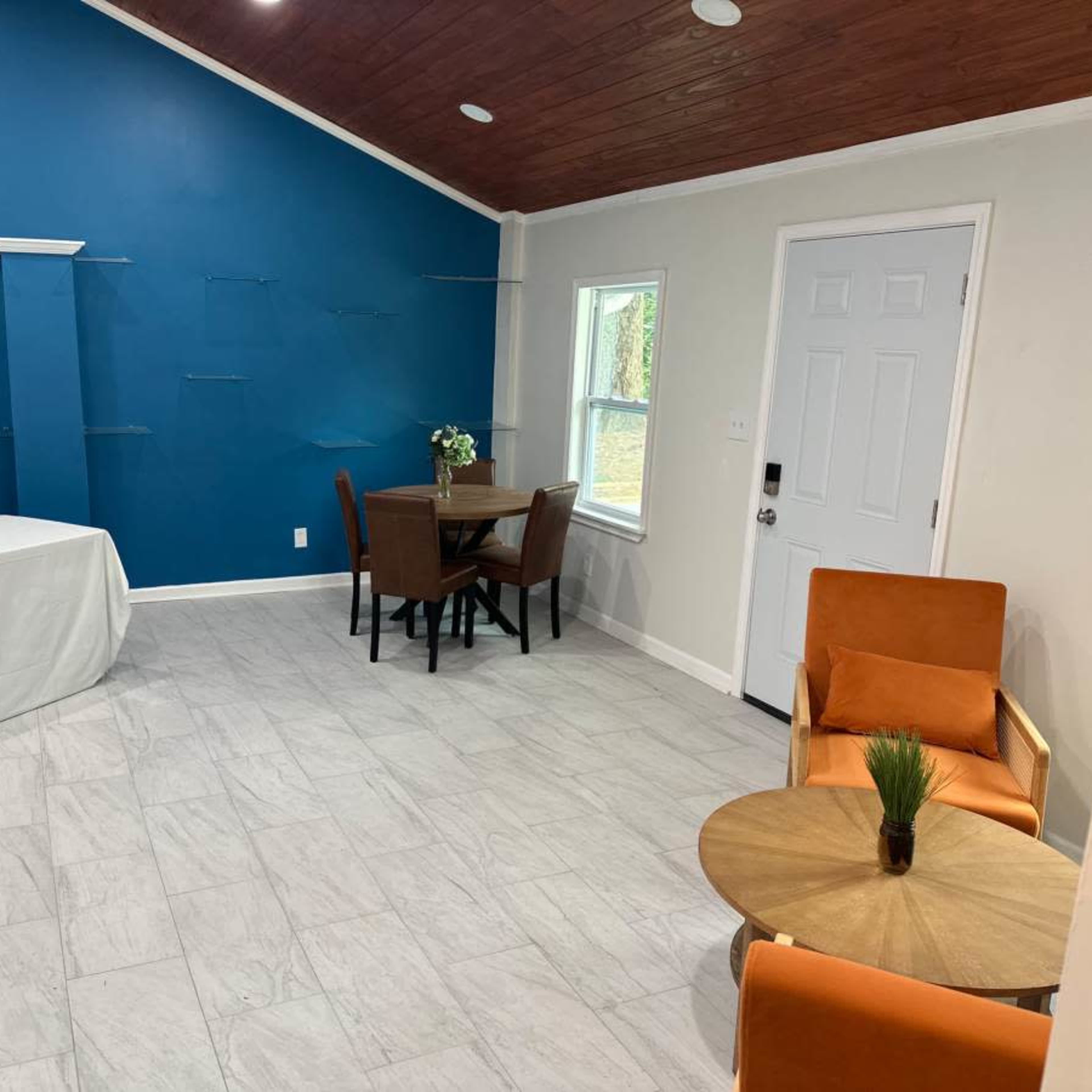 Unique event/coworking space Image in Northlake, Tucker, GA