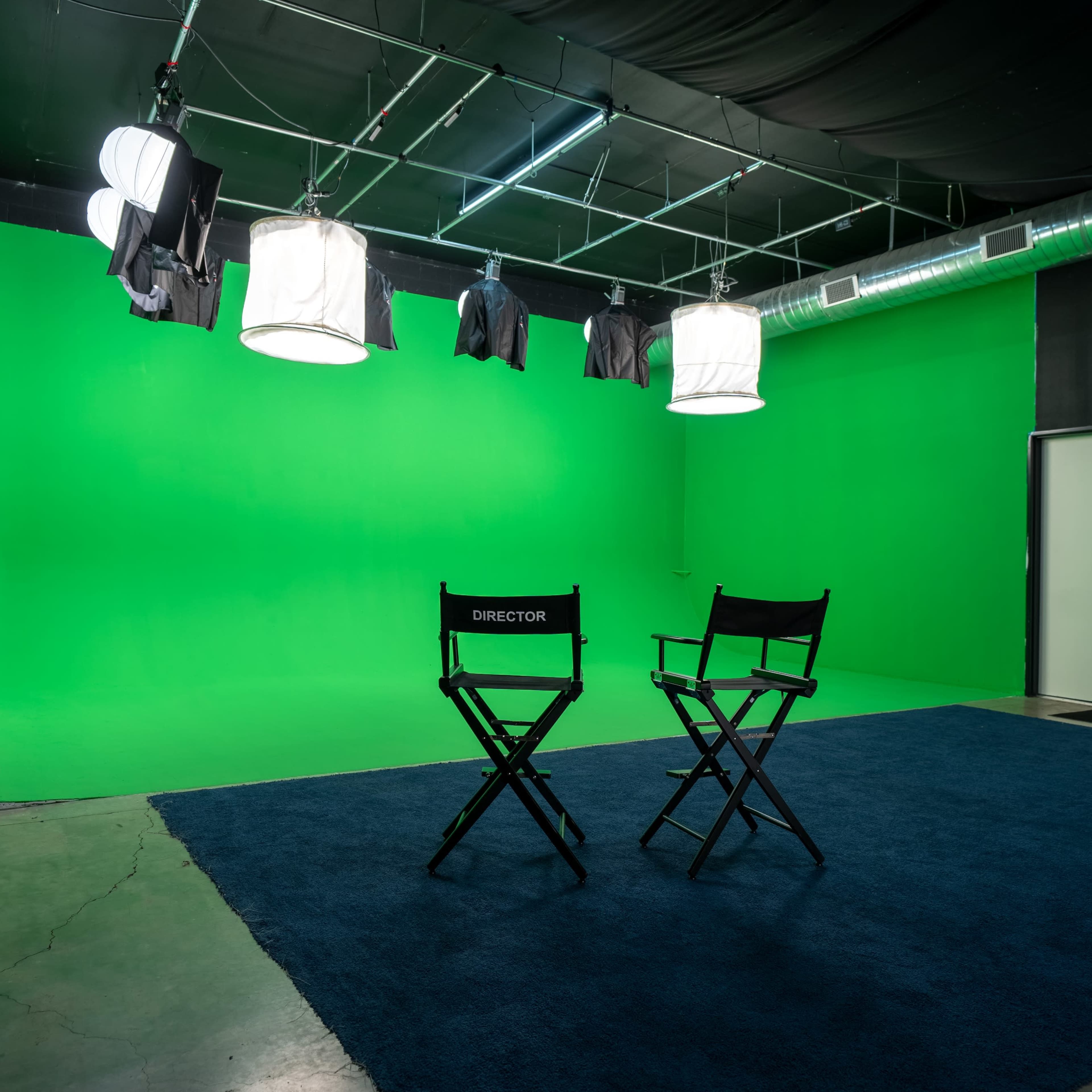 4,000 sqft Professional Video Studio with Green Screen & Green Cycloramic Screen. Image in Camelback East Village, Phoenix, AZ
