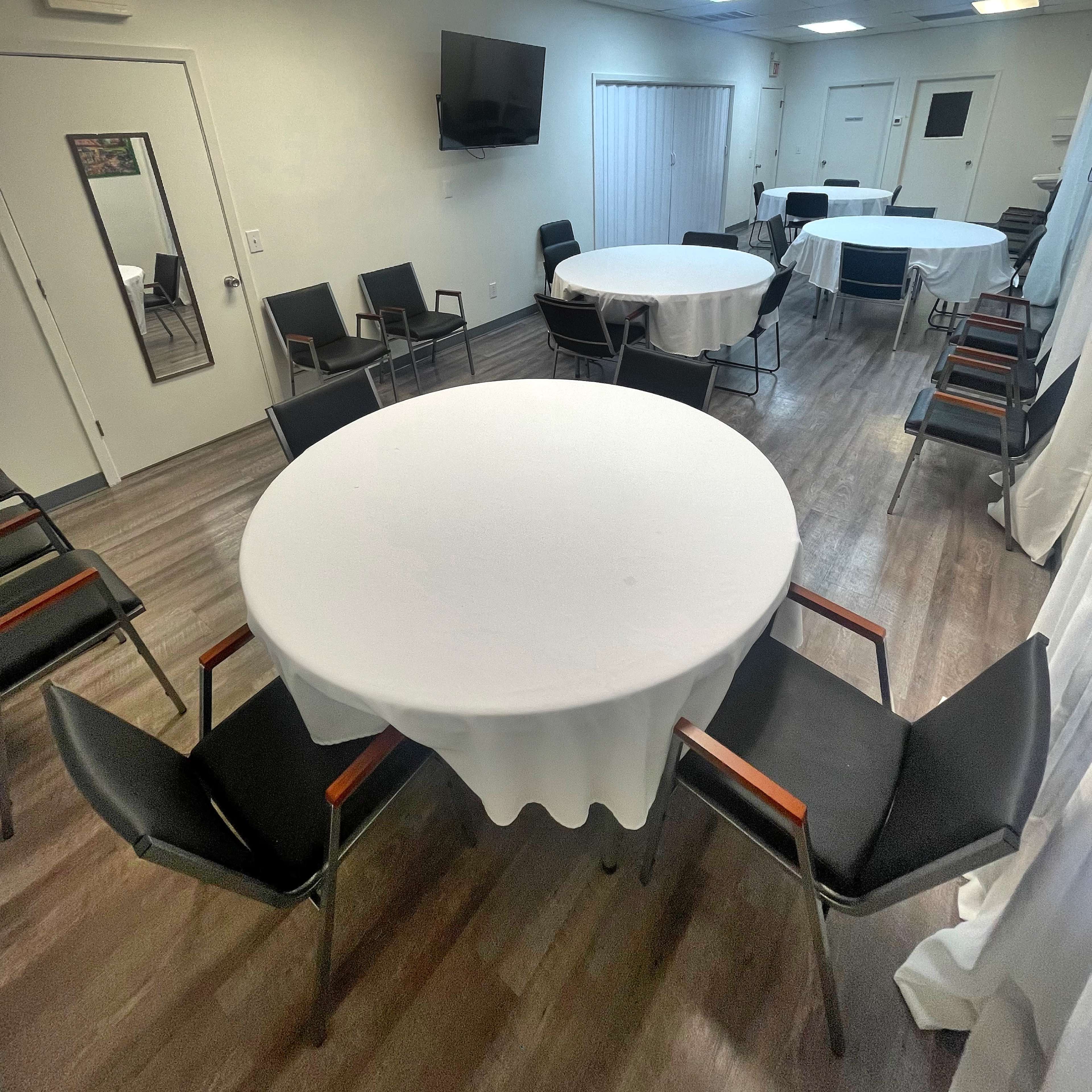 Bright & Inviting Space Perfect for Celebrations and Gatherings! Image in Pearl, Pearl, MS