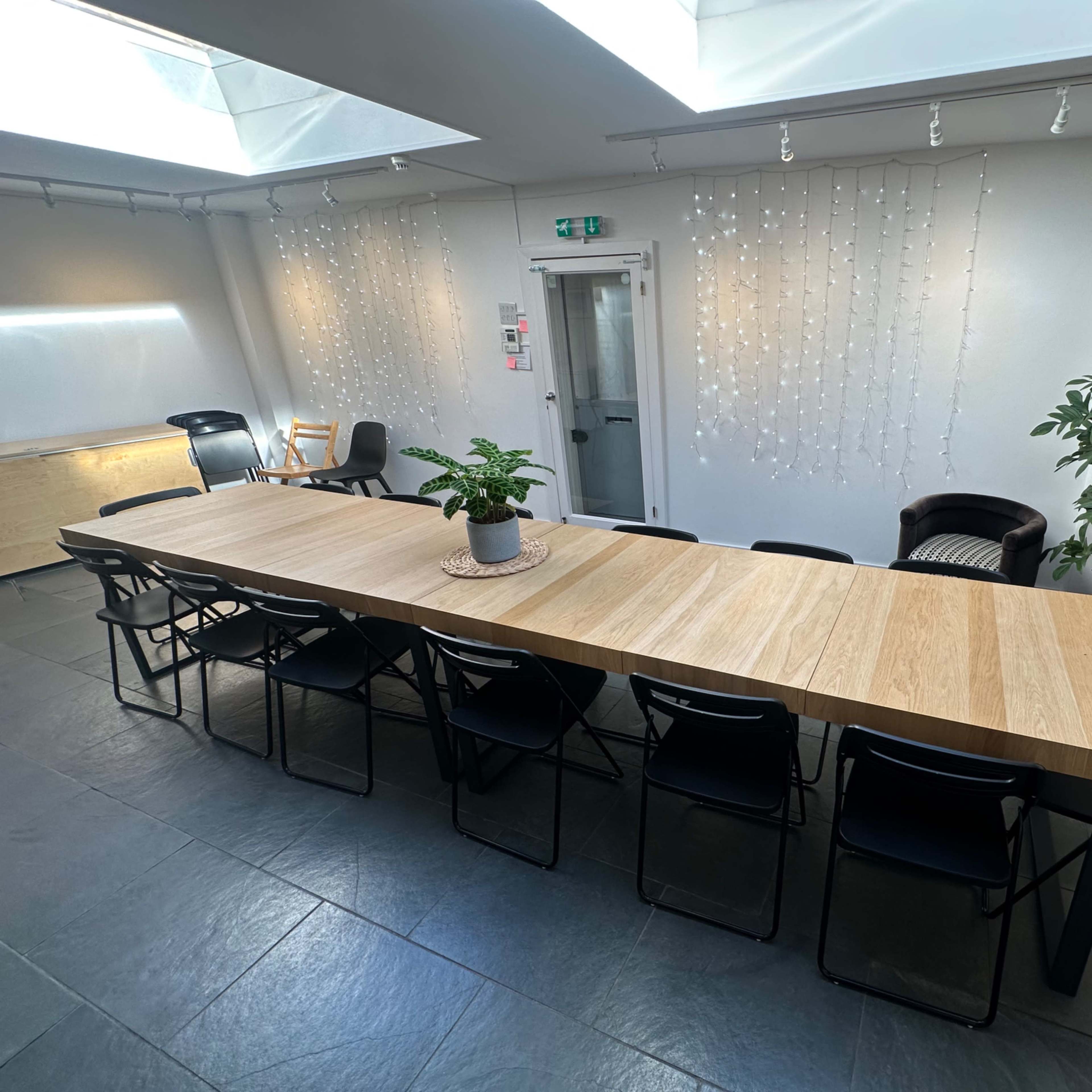 Former photo gallery in this historical town, ideal for meetings, intimate events and workshops Image in Greenwich, London, England