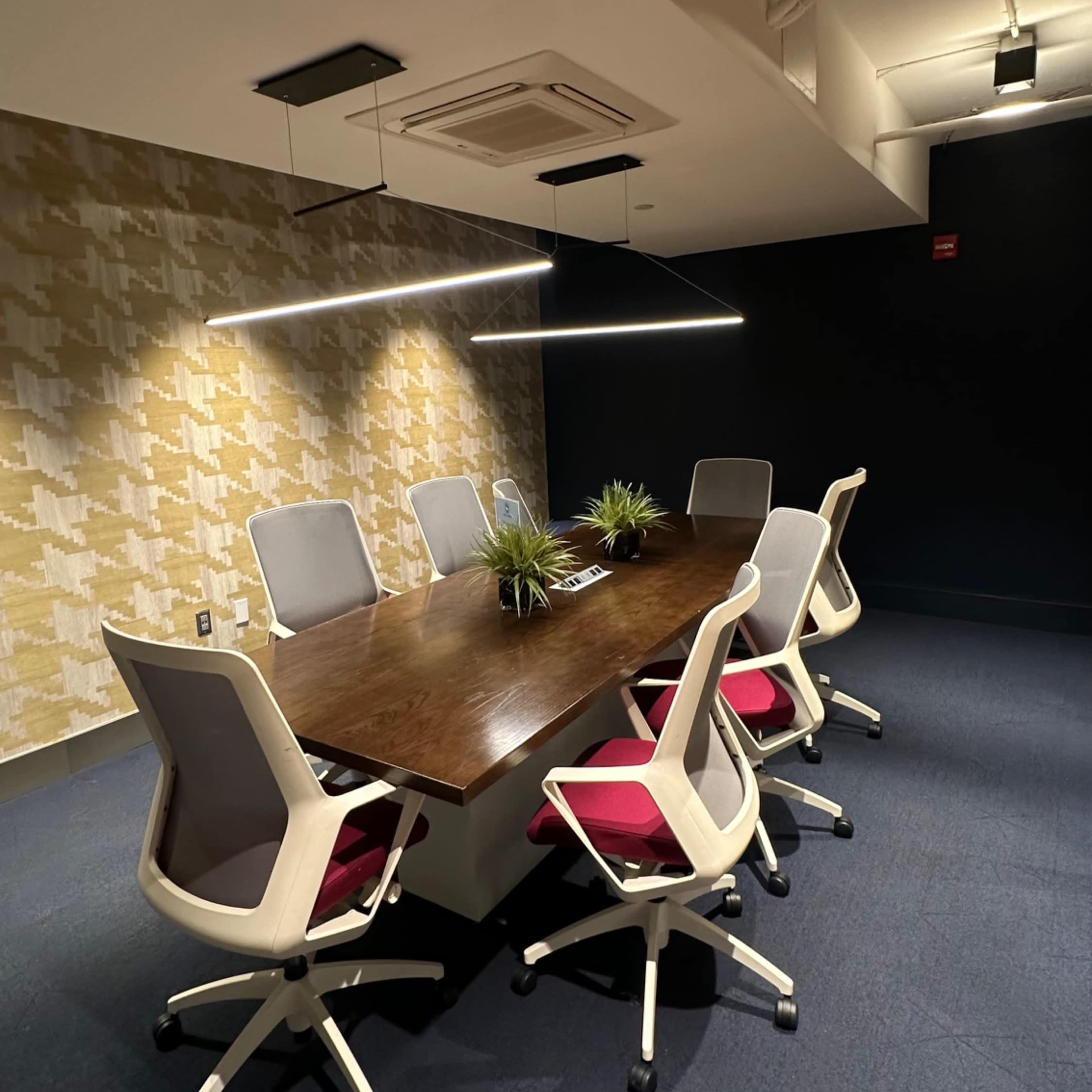 Creative meeting office Image in West Philadelphia, Philadelphia, PA