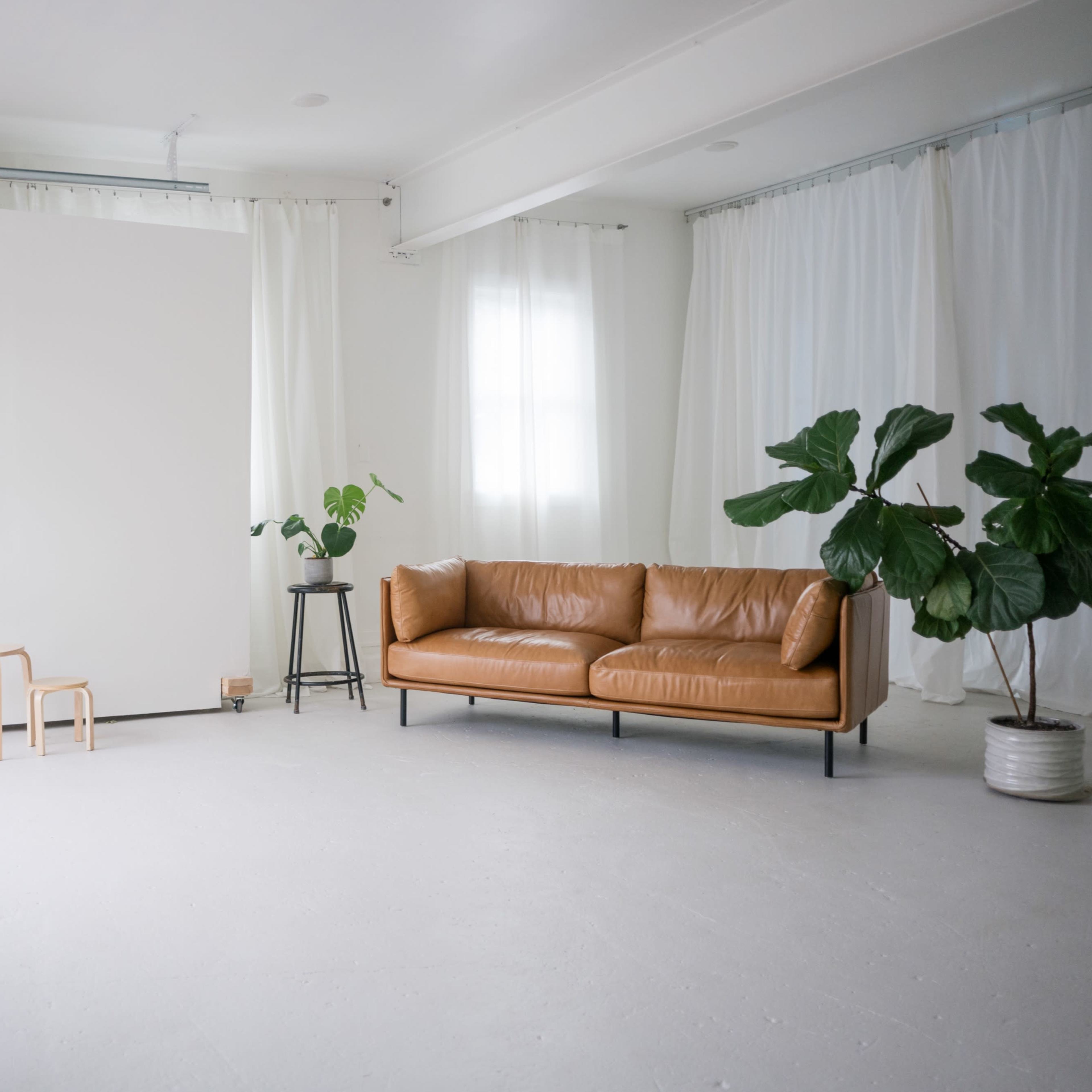 Warehouse Studio with Natural Light and Modern Vibes Image in Ipswich, Ipswich, MA