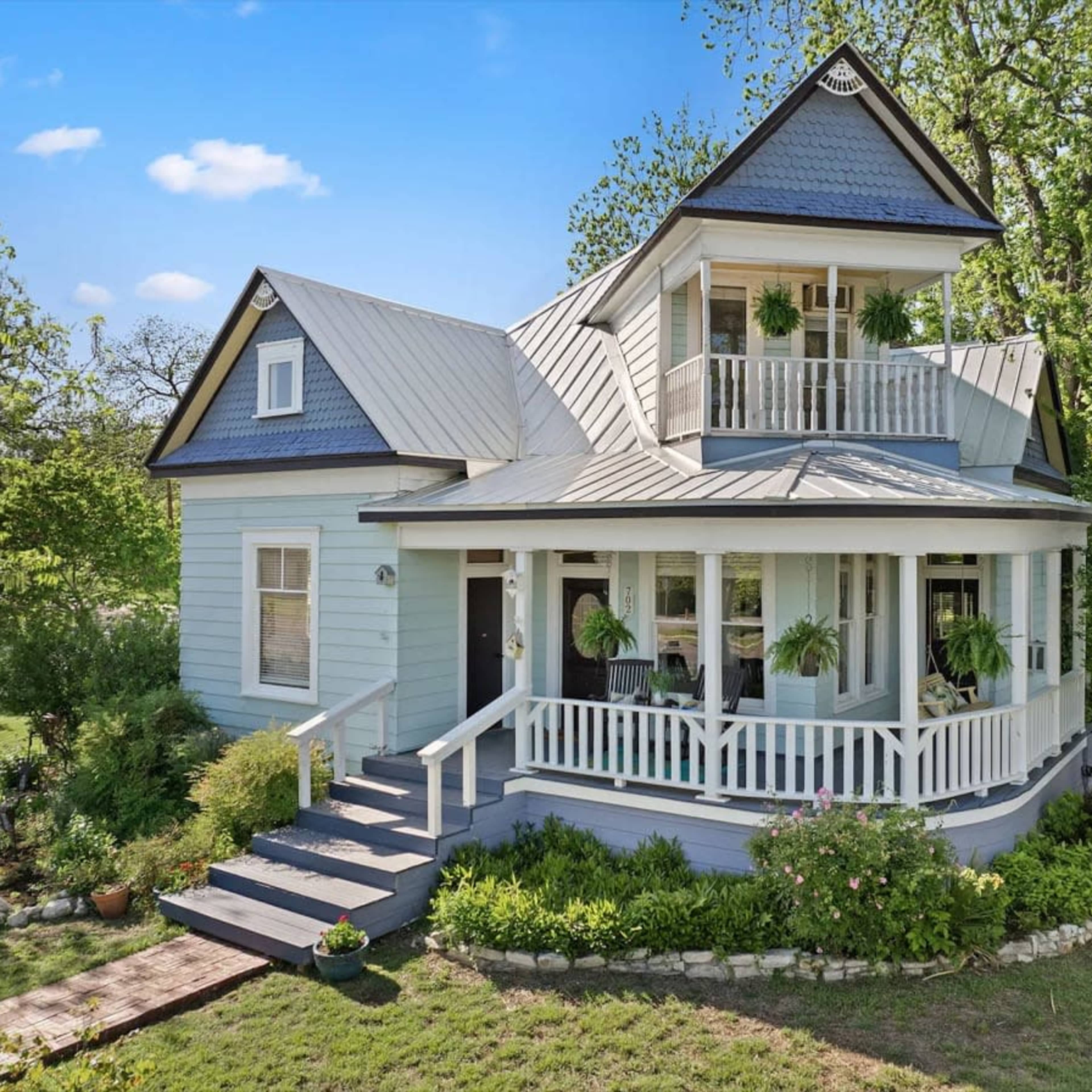 Historic Round Rock Creative Rental Studio Image in Round Rock Original Plat, Round Rock, TX