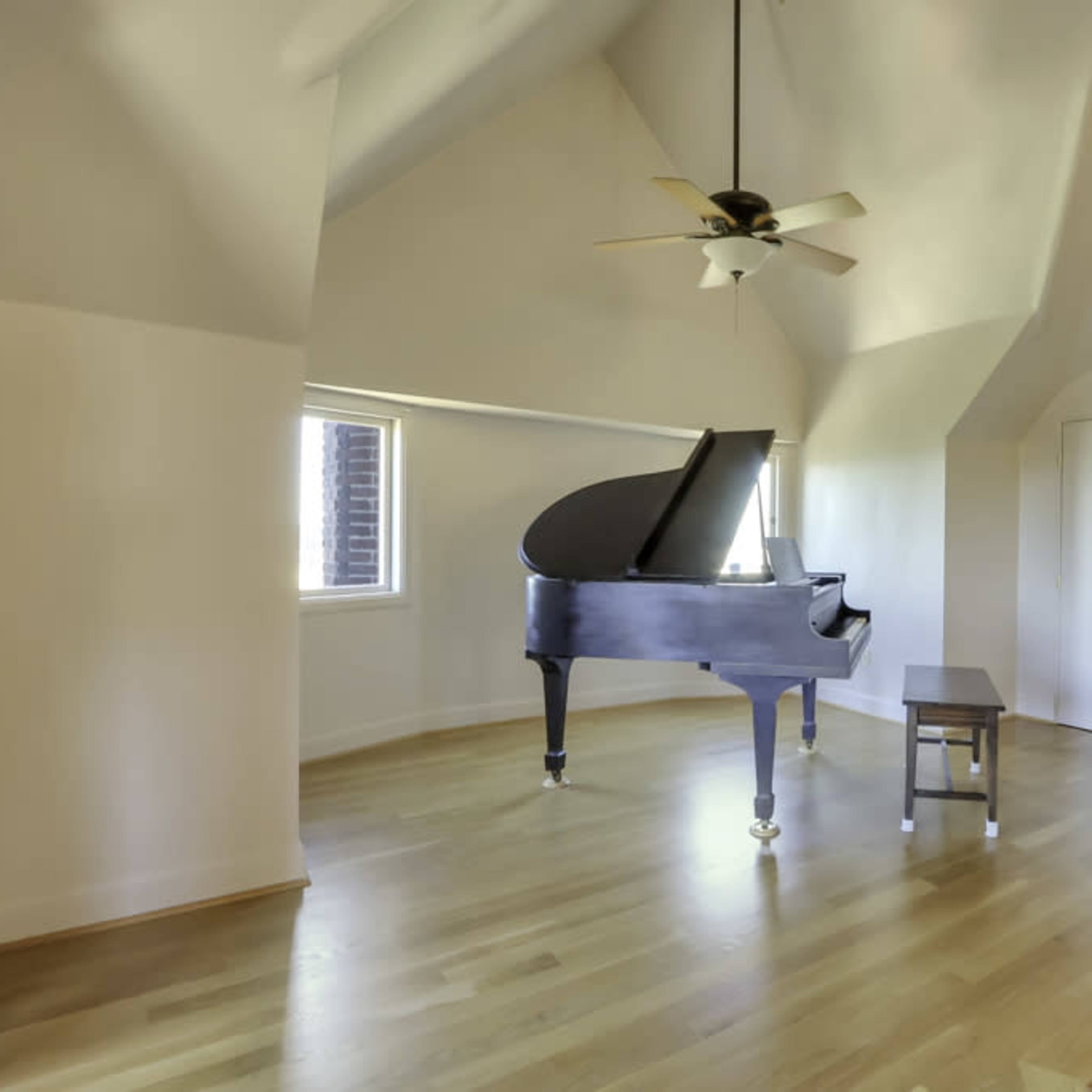 Grand piano near me outlet