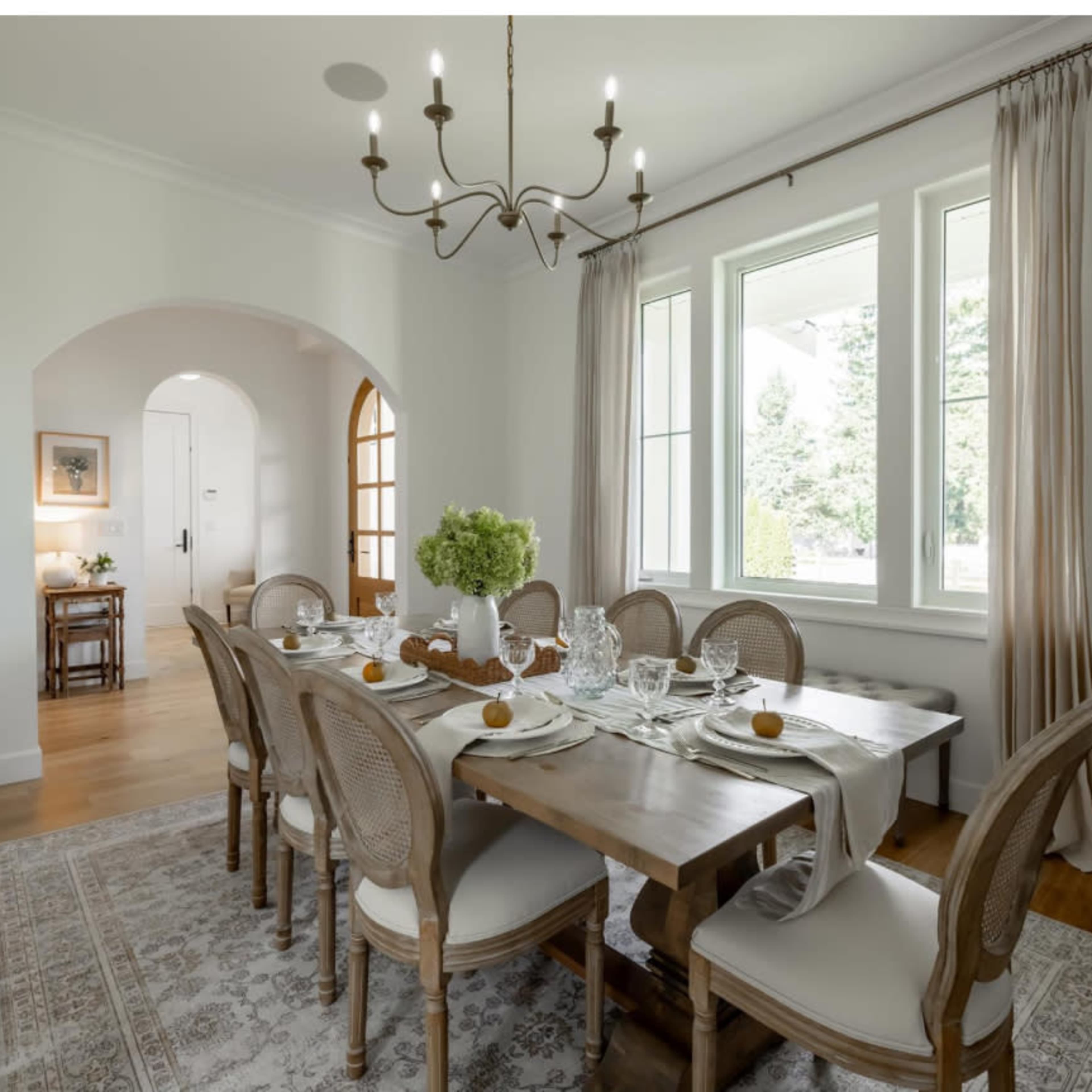 Campbell Valley Modern Farmhouse Image in Surrey, Surrey, BC