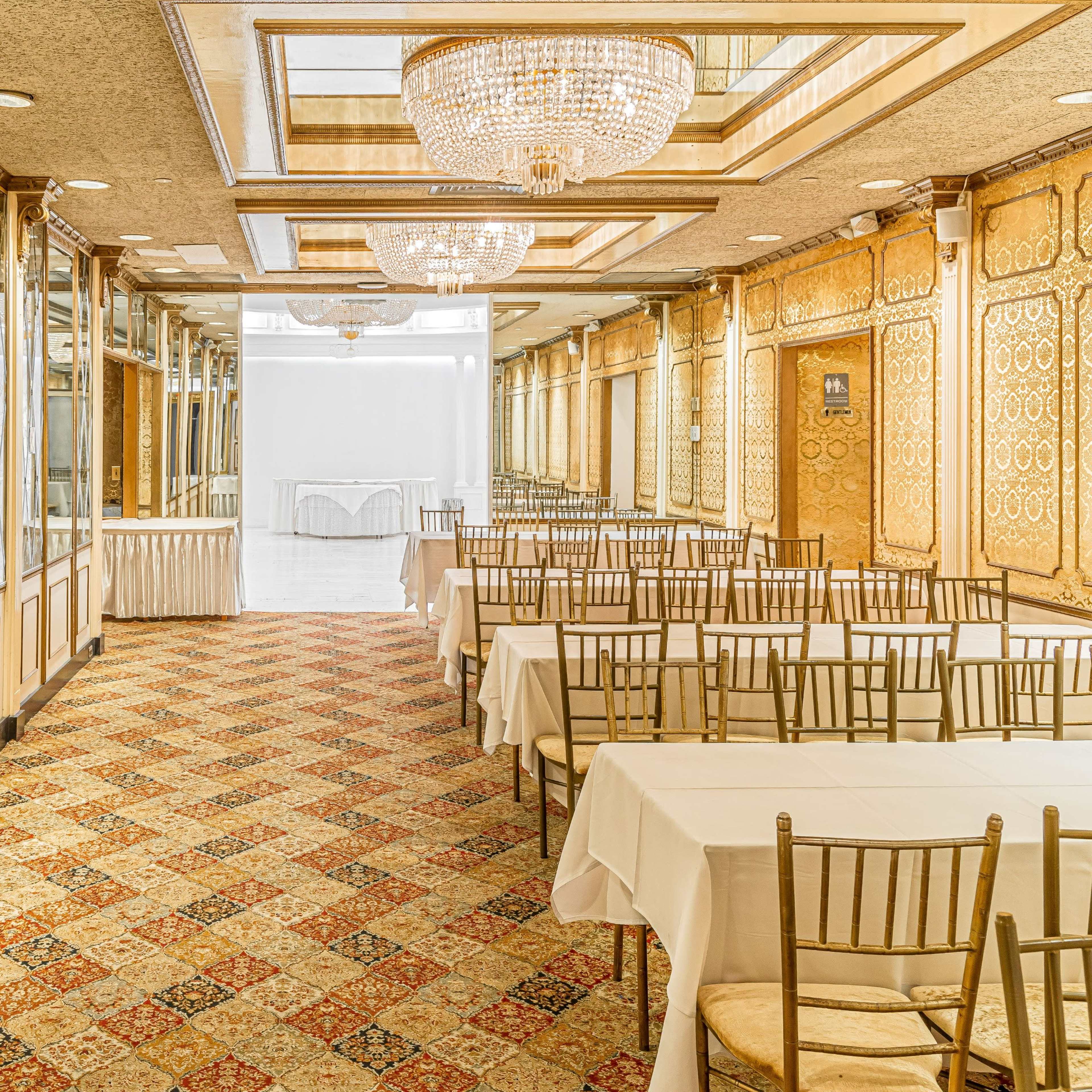 Venetian Room Image in Astoria, Queens County, NY