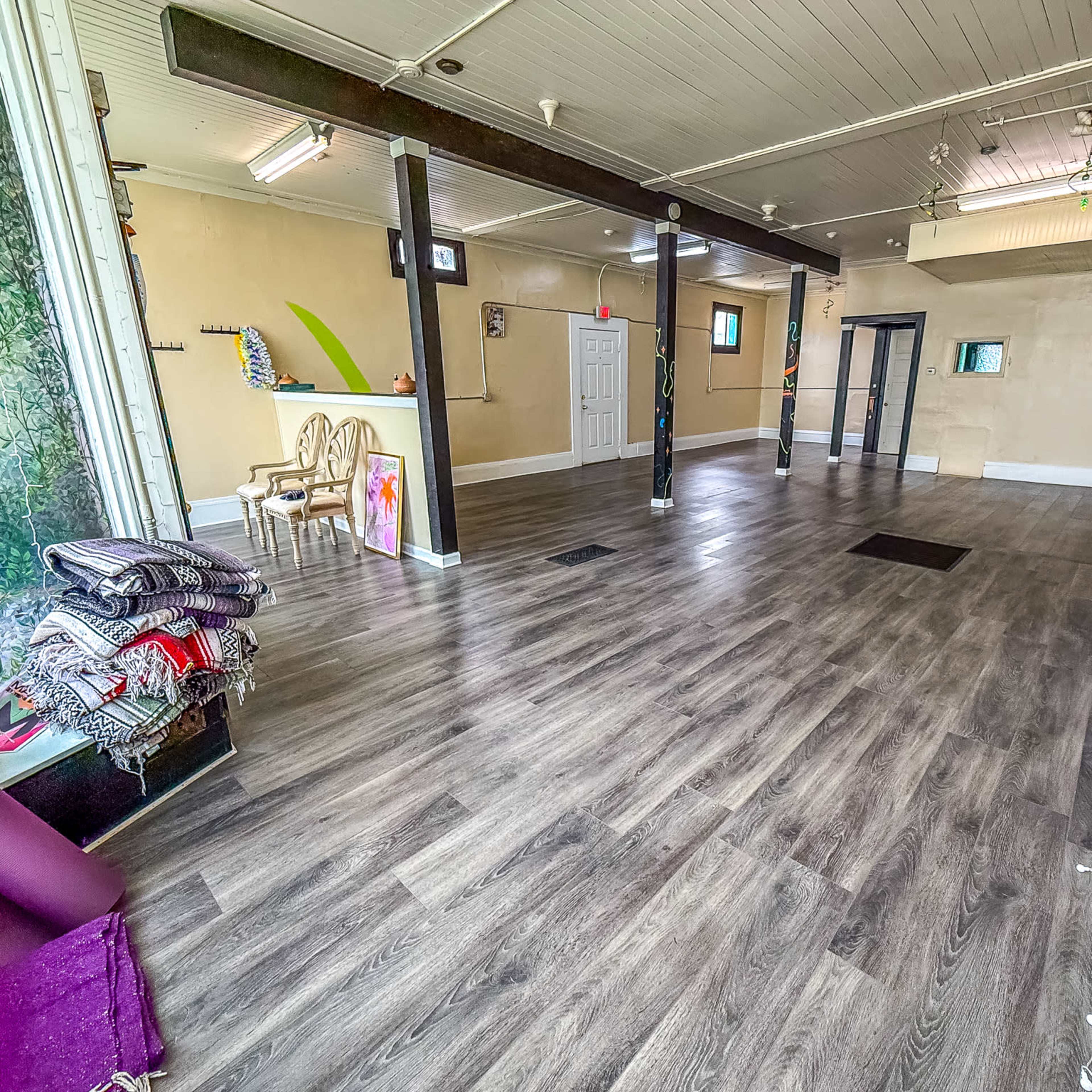 Beautiful Creative Studio Located in the Heart of West Allis Image in West Allis, West Allis, WI