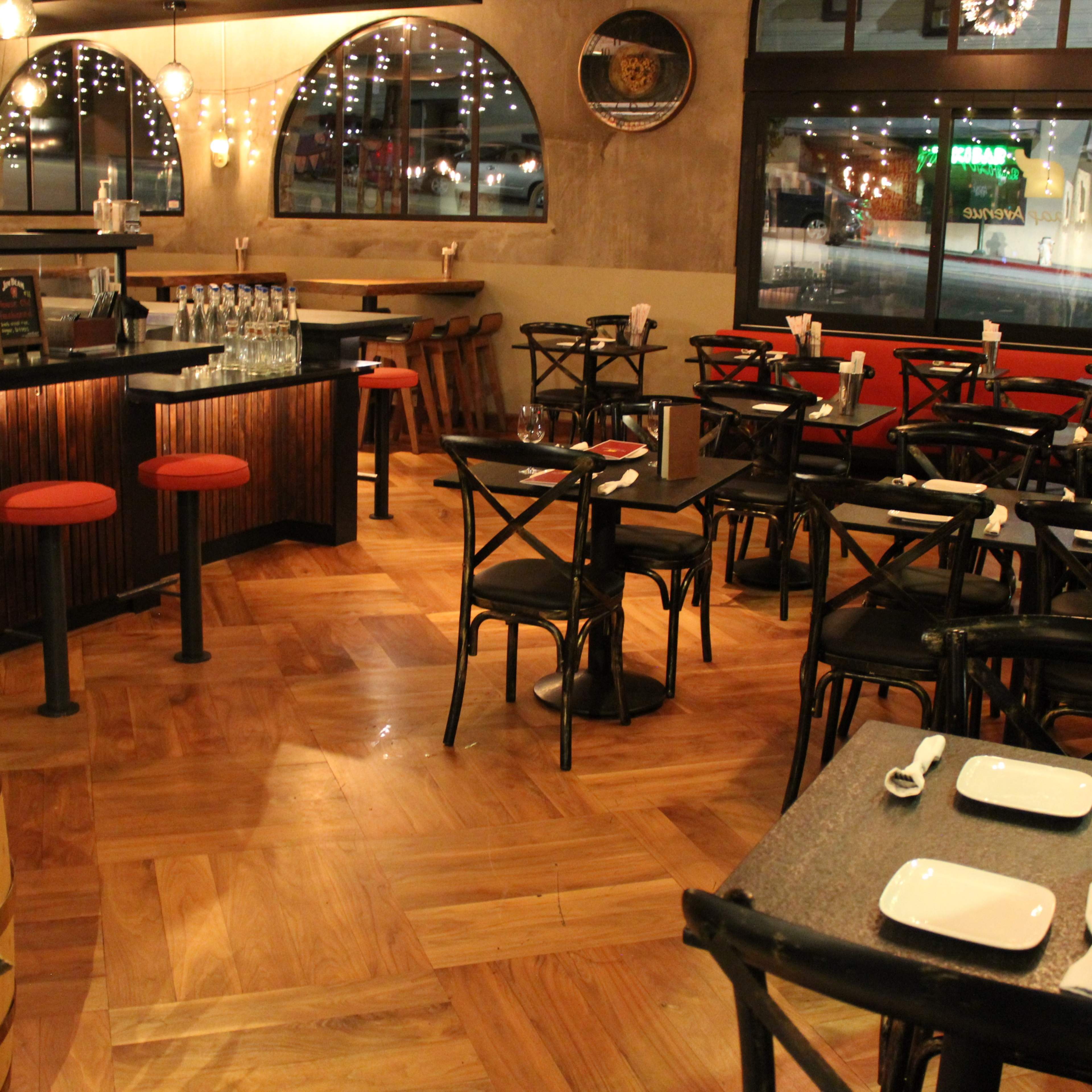Elegant, Hip Restaurant/Bar with Great Lighting Image in Piedmont Avenue, Oakland, CA