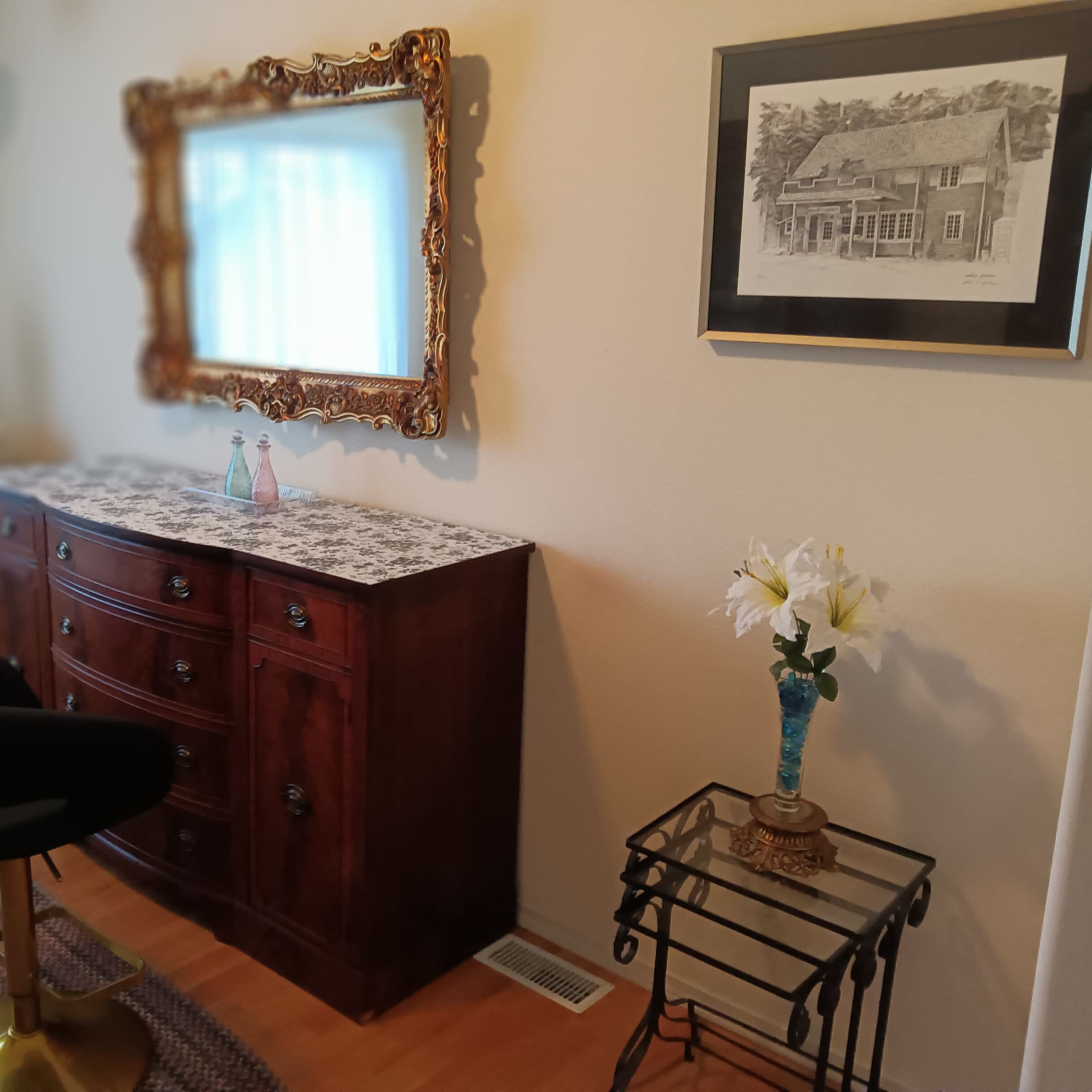 Boutique Decor - Country Setting Image in Ferndale, Ferndale, WA