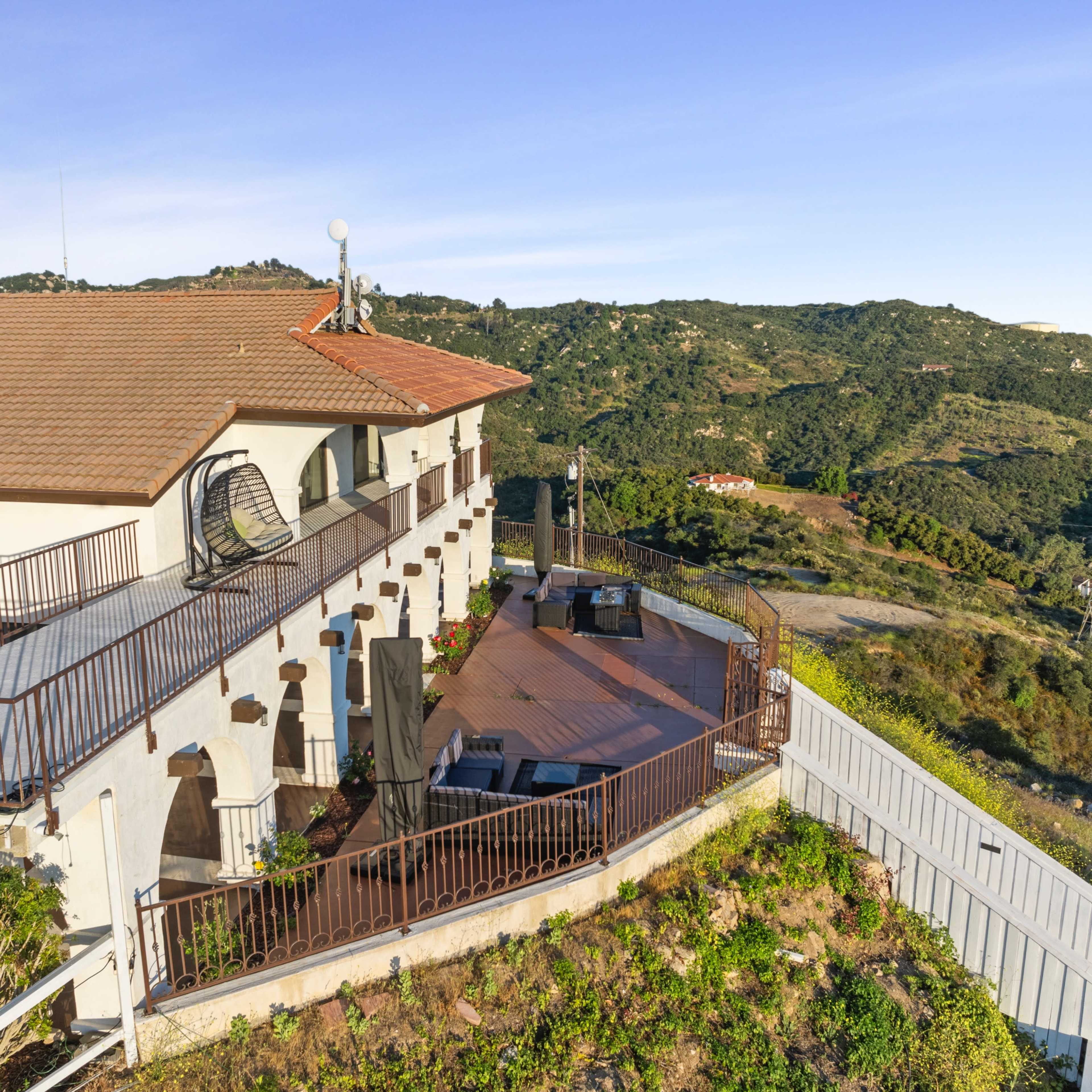 Villa Rosa – Italian Inspired Estate with Stunning Valley Views & Expansive Event Spaces Image in , Fallbrook, CA