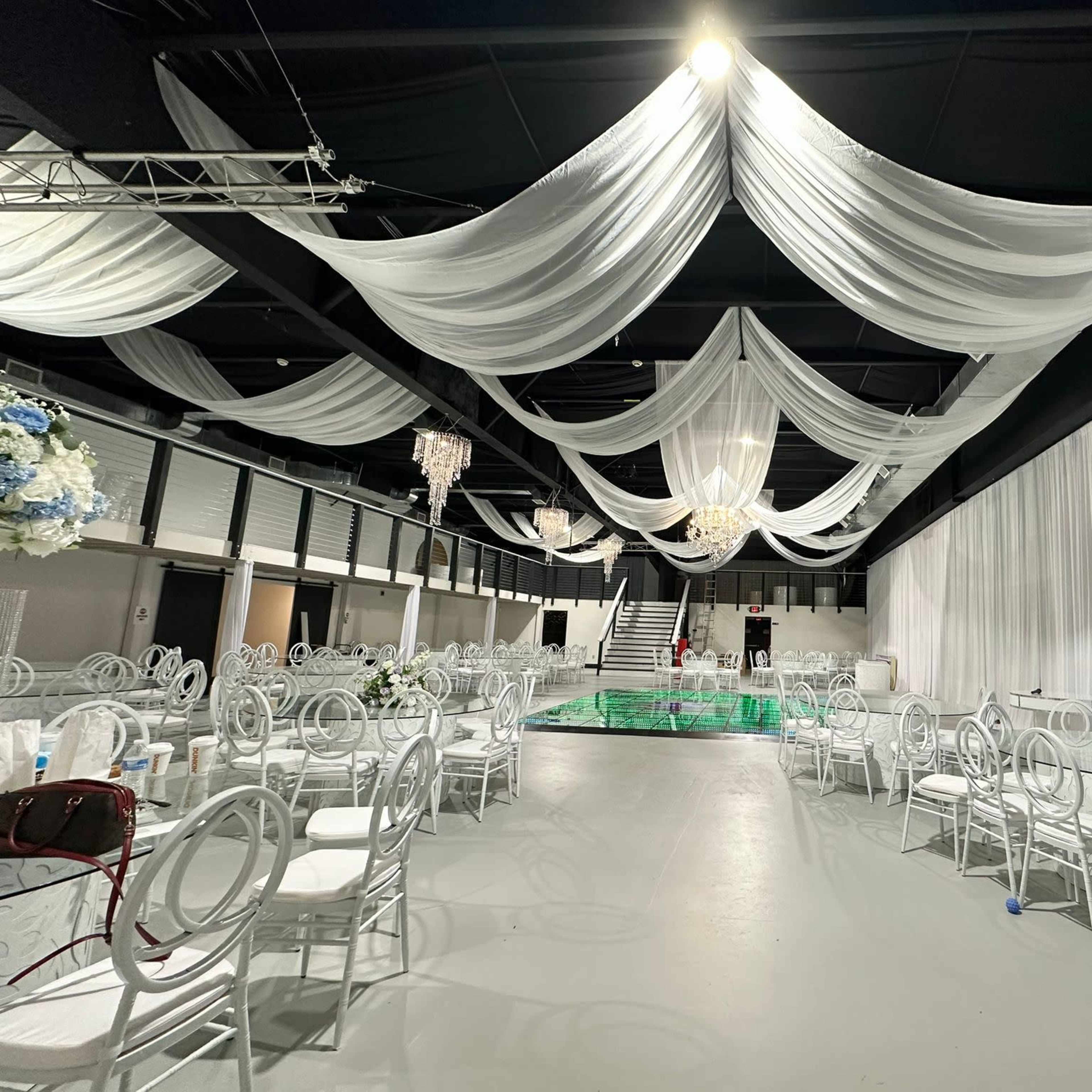 Beautiful & Elegant Banquet Hall Image in Dumfries, Dumfries, VA